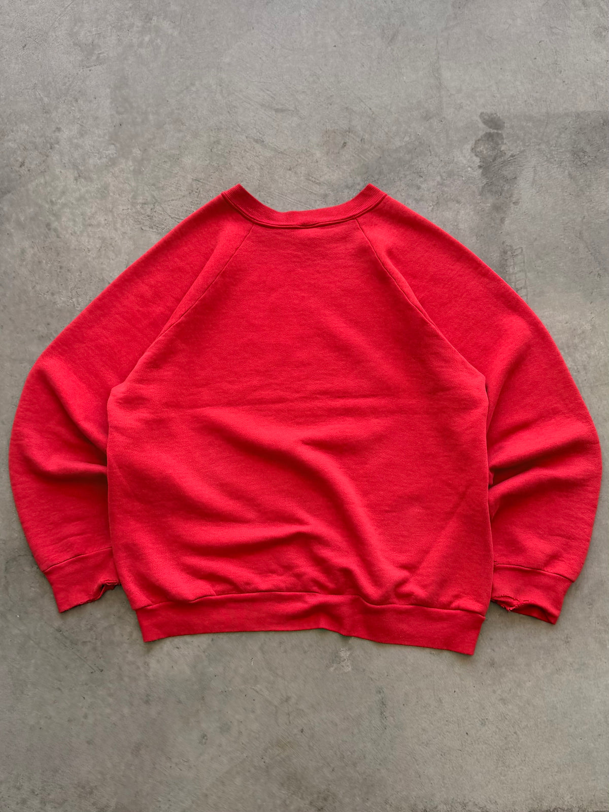 80s Guess penguin distressed crewneck - M