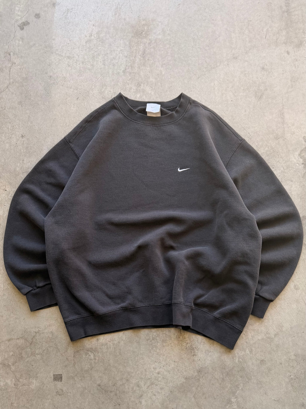 Nike black vintage crewneck - XL