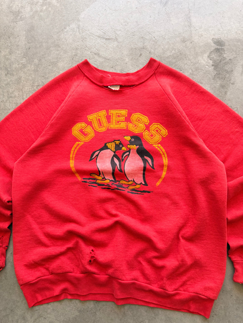 80s Guess penguin distressed crewneck - M
