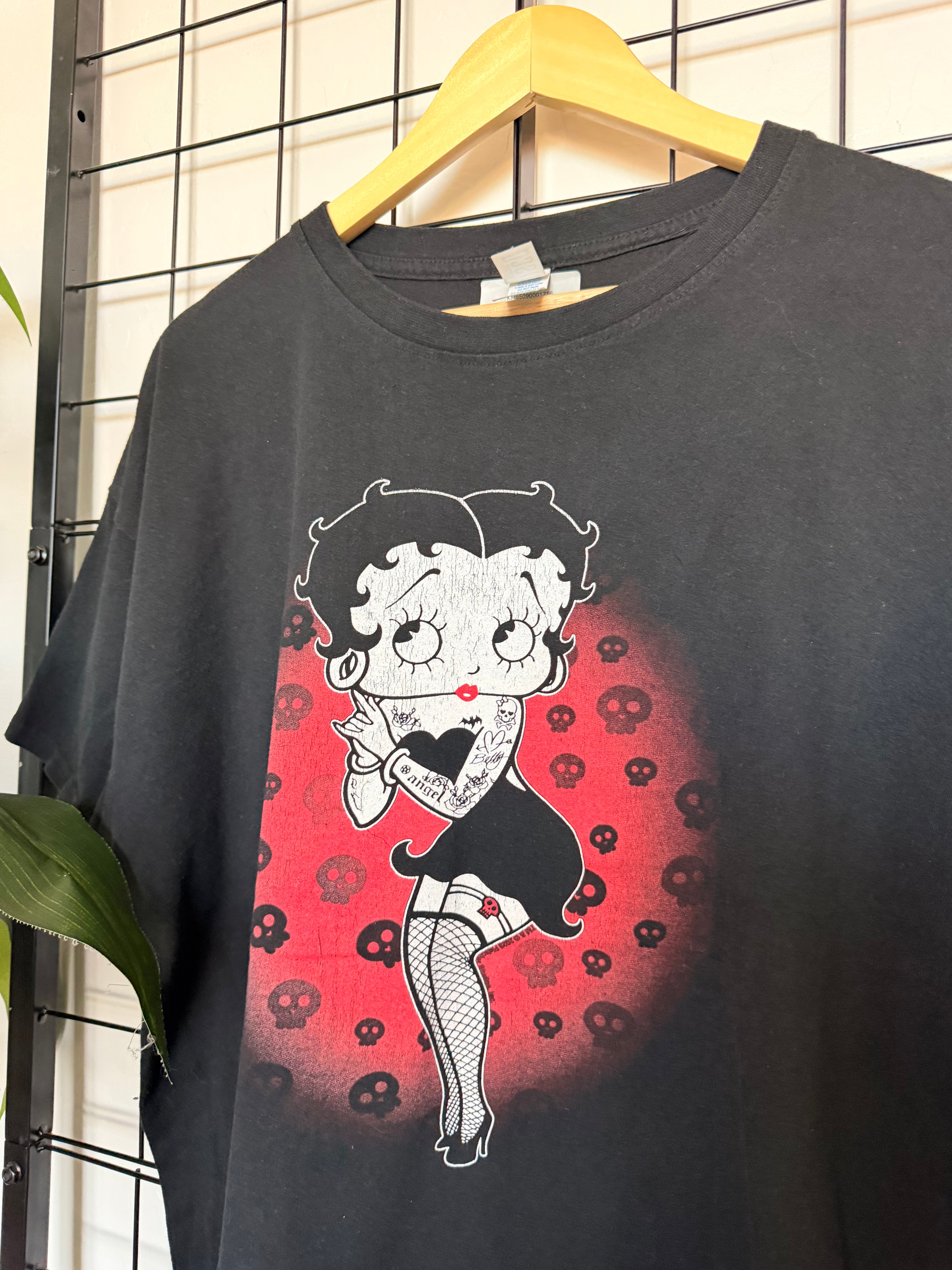 Betty Boop with tattoos black tee - XL