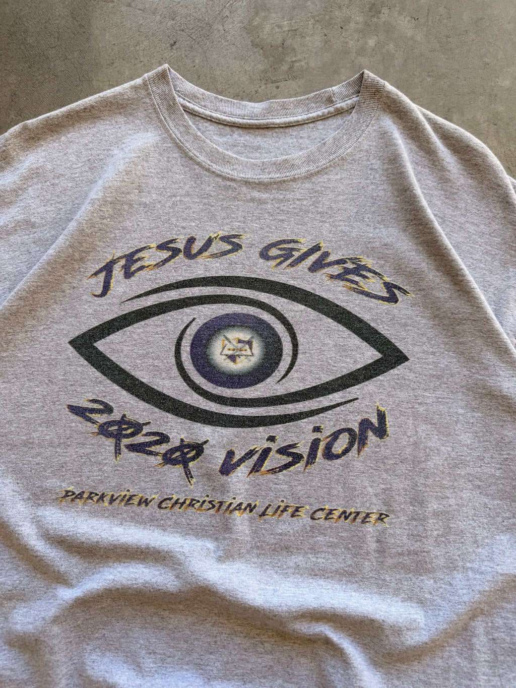 20/20 vision Jesus tee - L