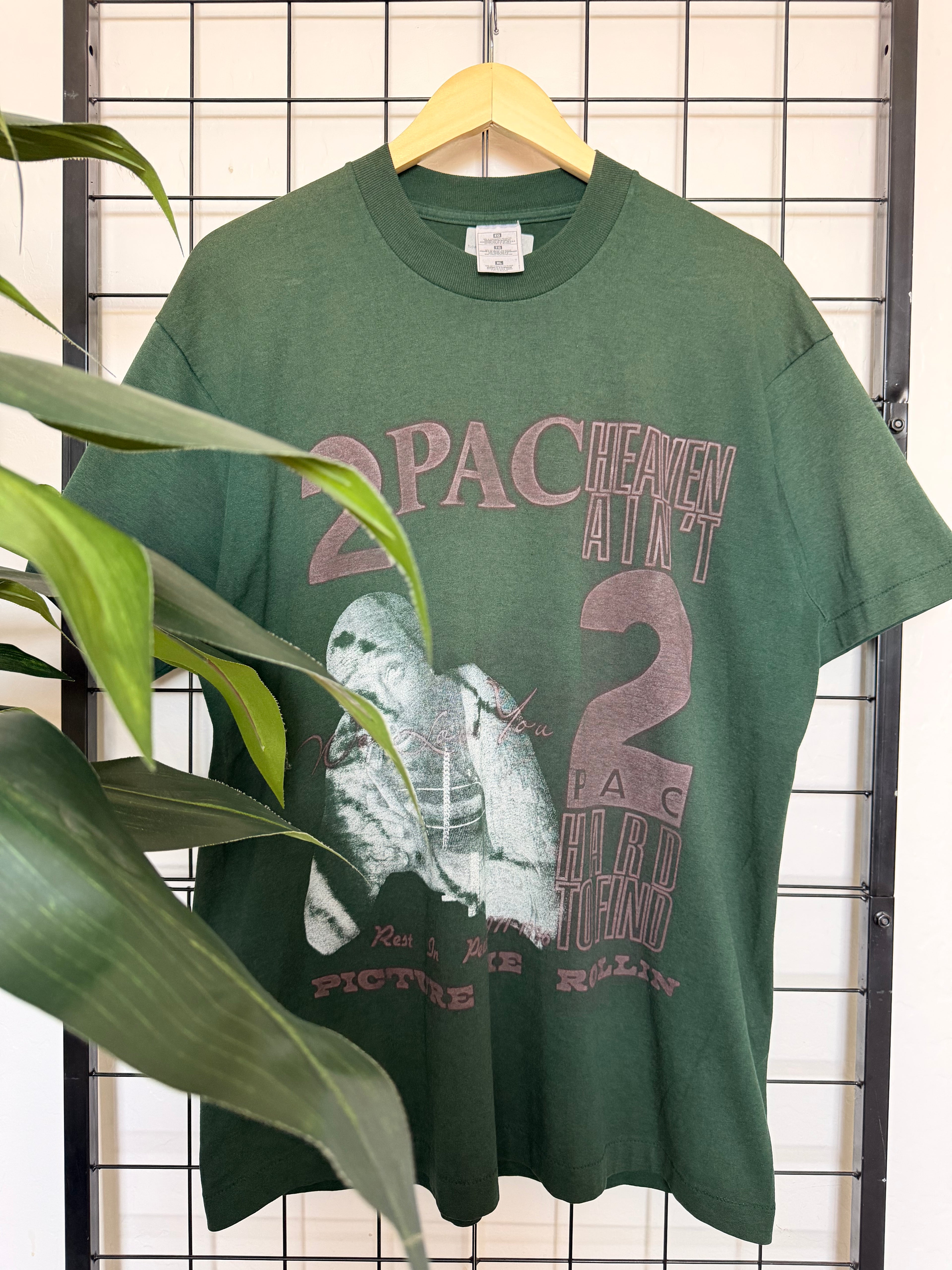 Tupac Heaven ain't hard to find heaven rap tee - L