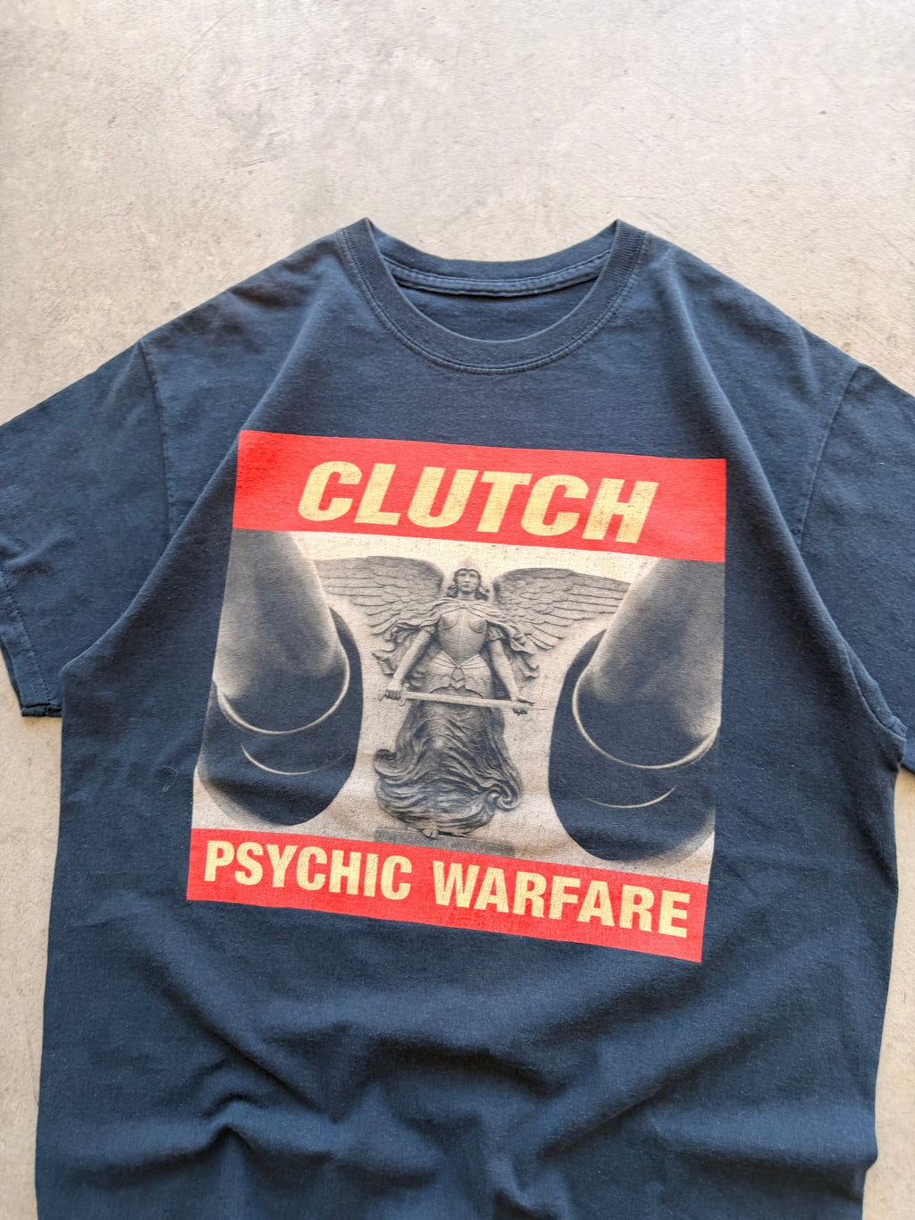 2015 Clutch tour tee - M
