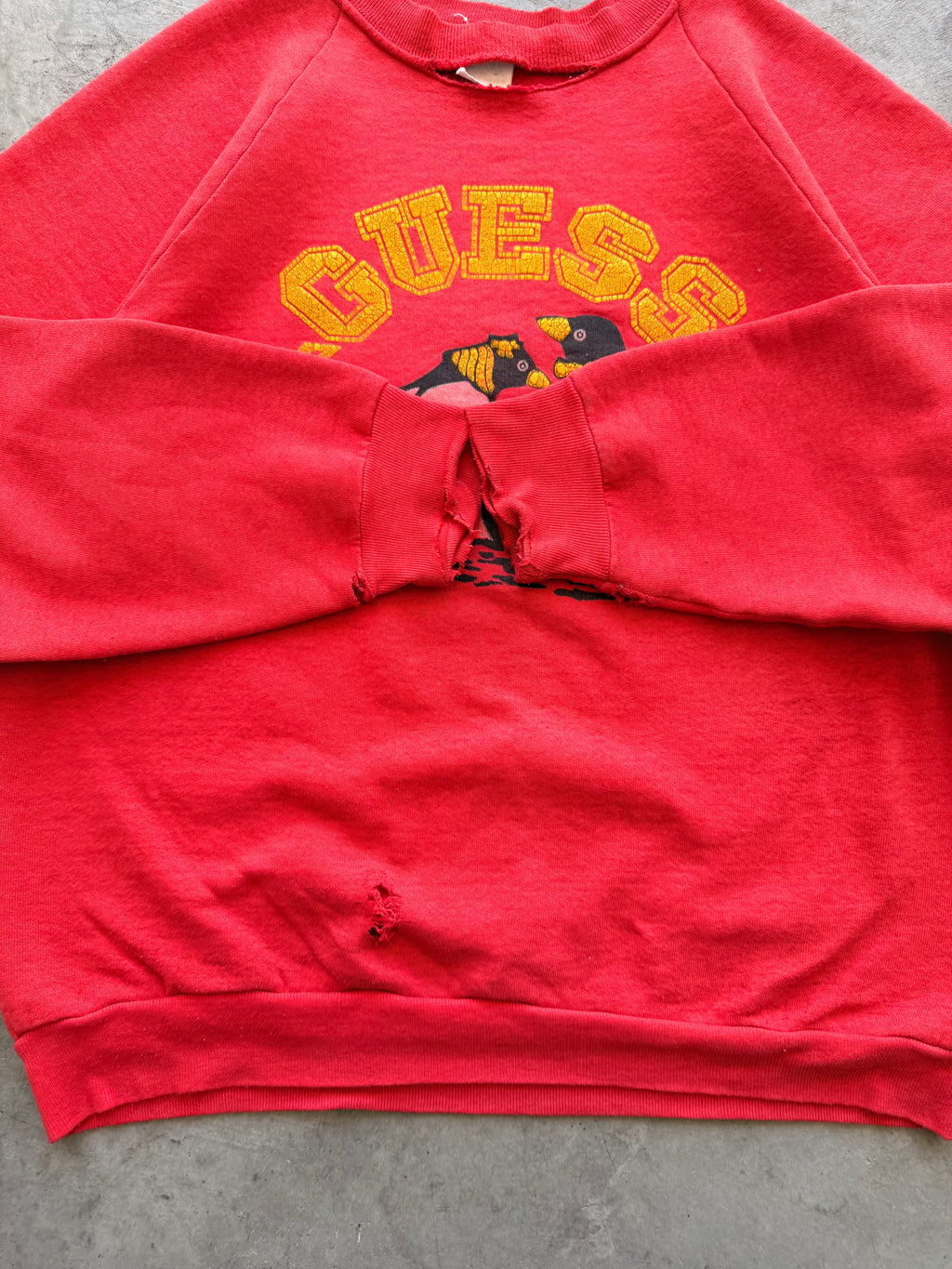 80s Guess penguin distressed crewneck - M