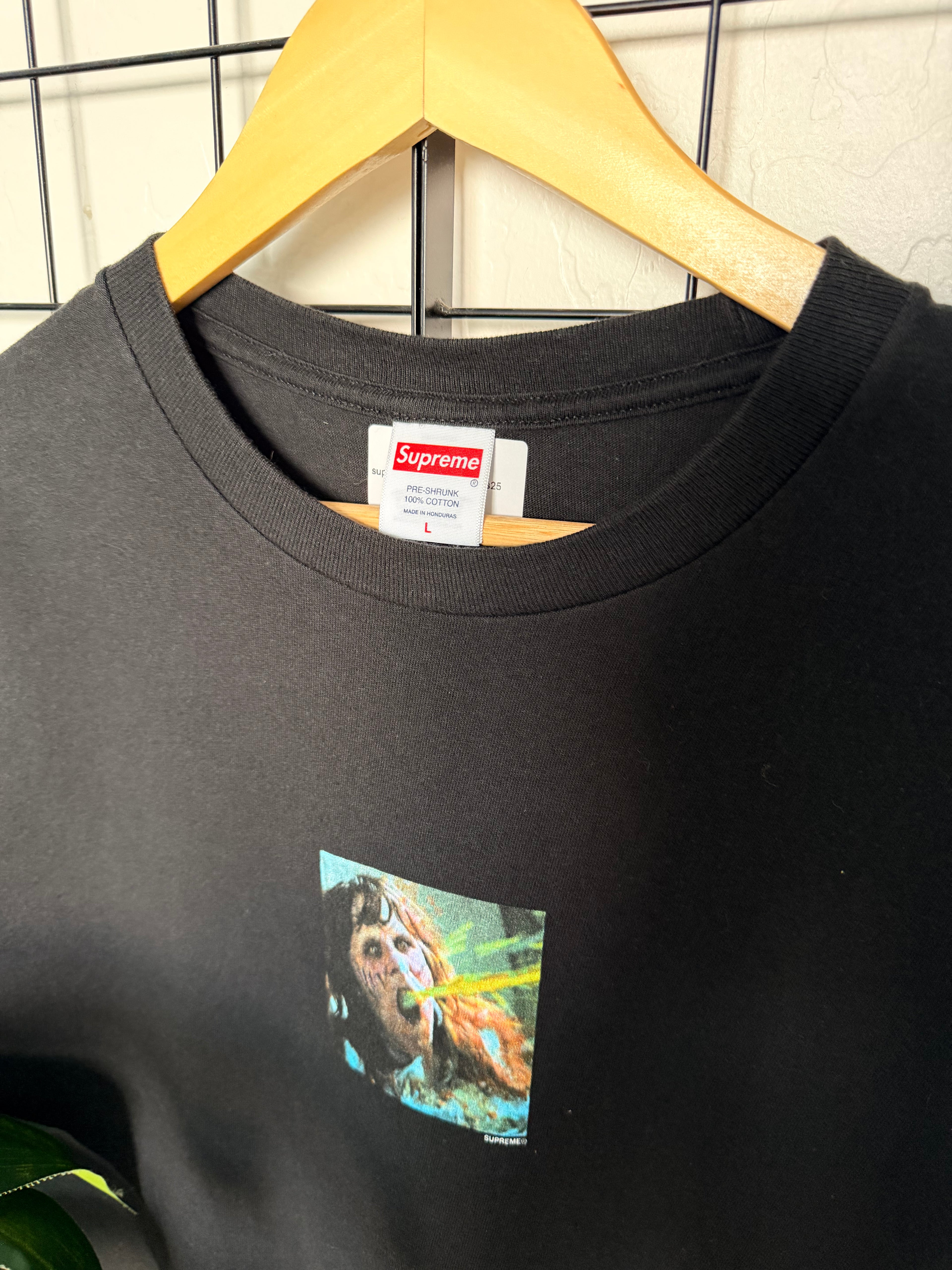 Supreme X Exorcist black ss25 tee - L