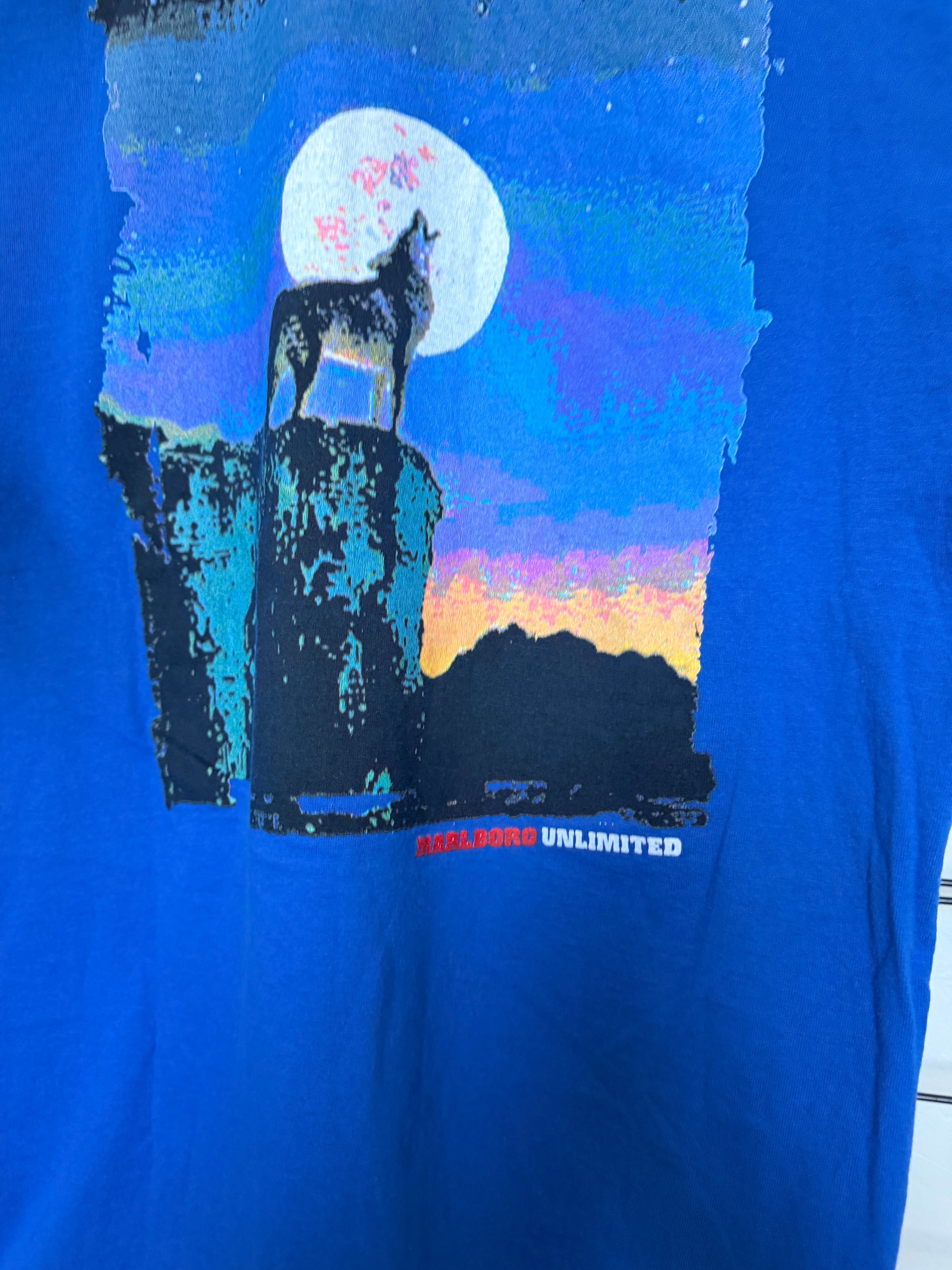 Marlboro unlimited wolf blue tee - L