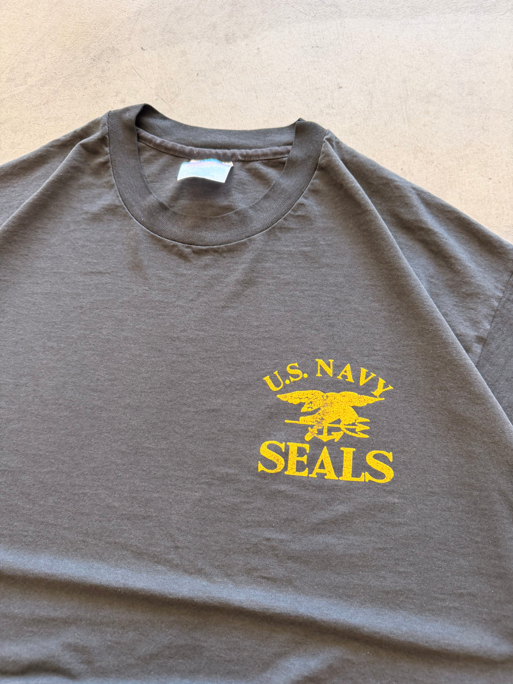 U.S. Navy Seals faded tee - XL