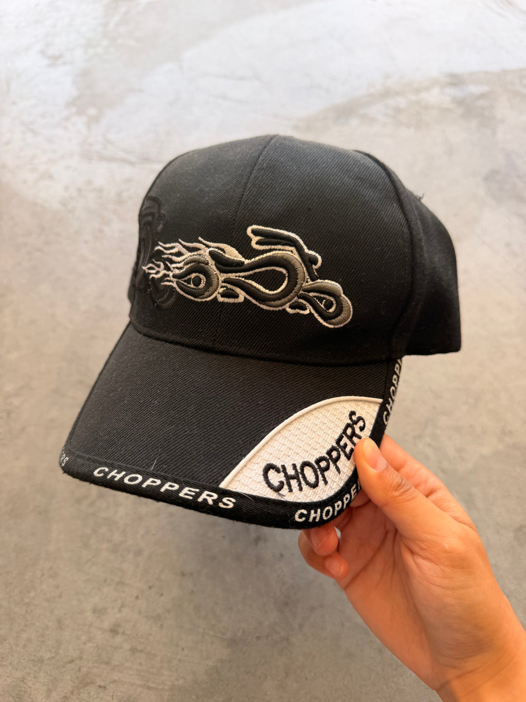 Choppers black and white hat