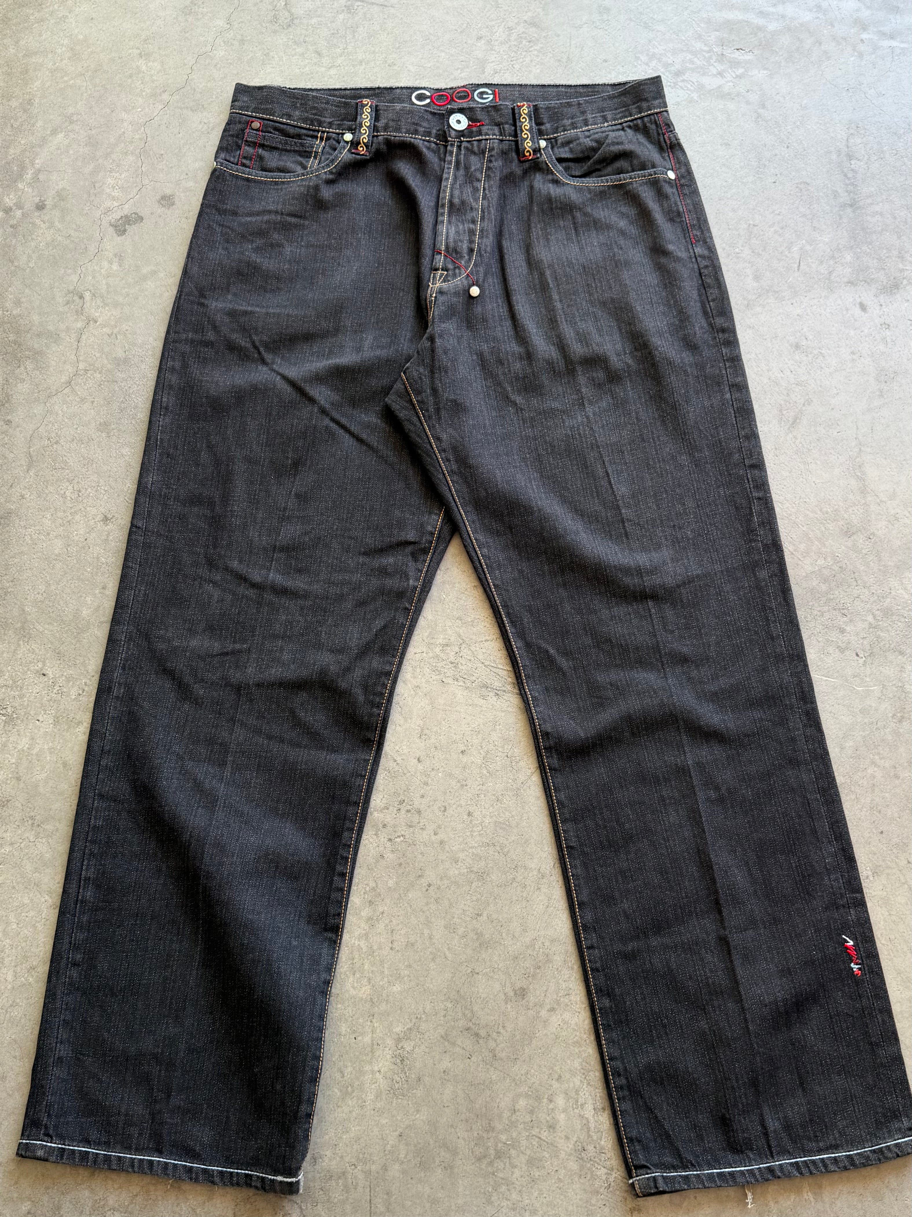 Coogi black jeans Sz 37