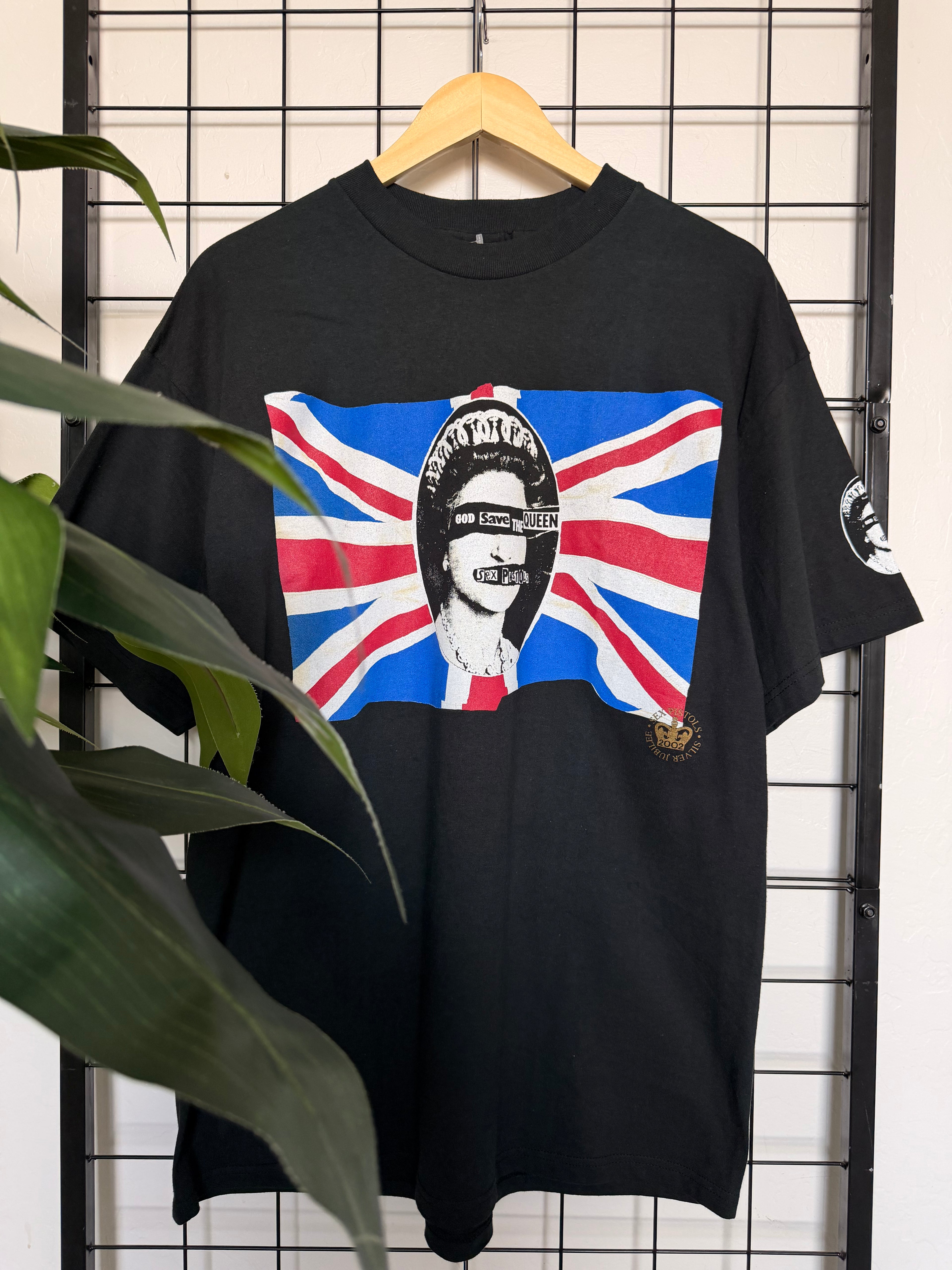2002 Sex Pistol save the queen tee - XL