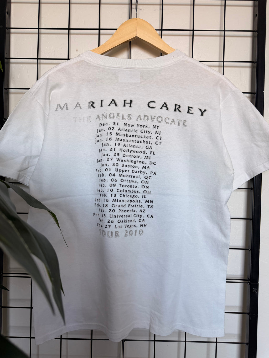 2010 Mariah Carey Angels Advocate tee - M