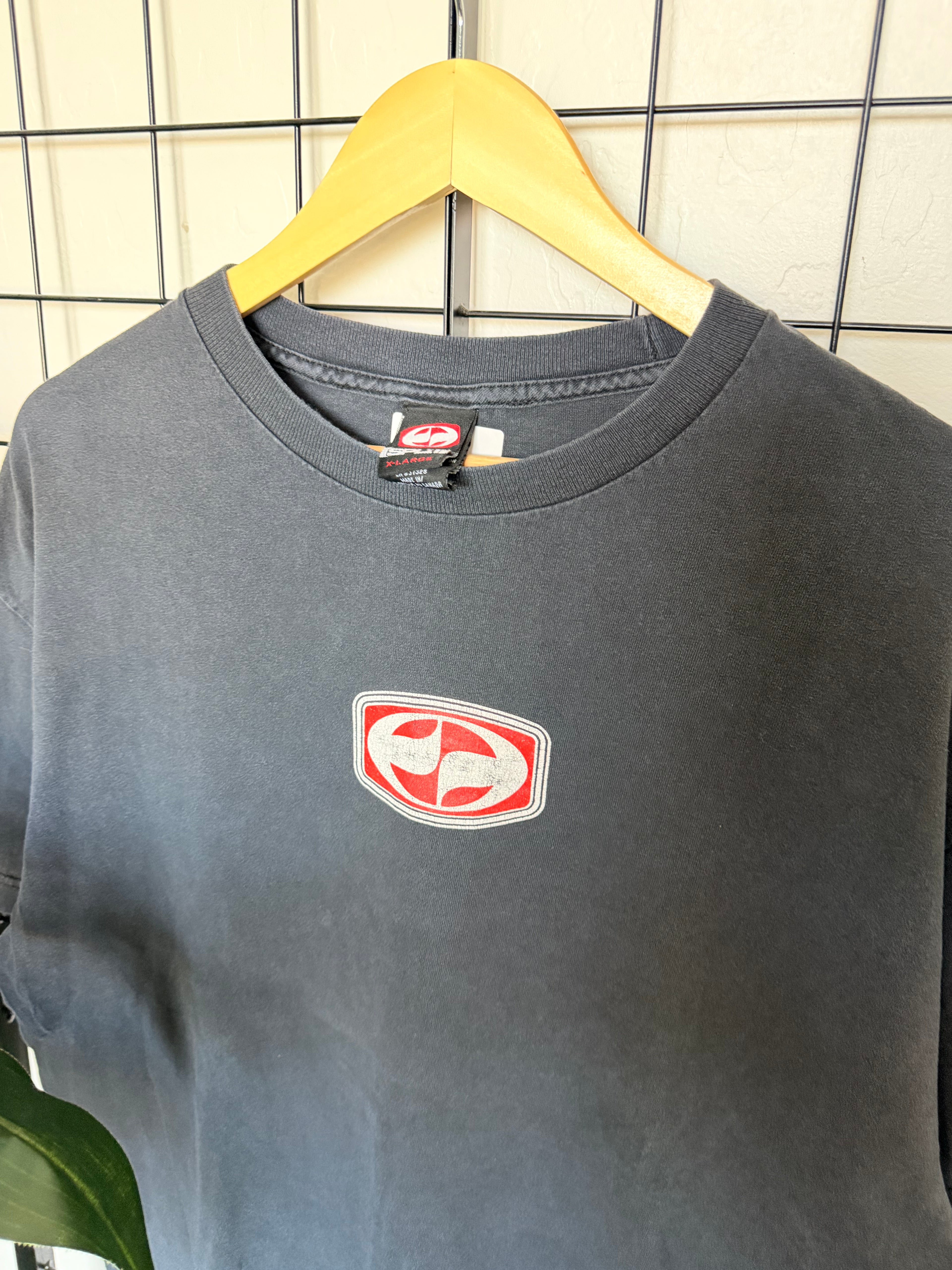 Split skate black faded tee - XL