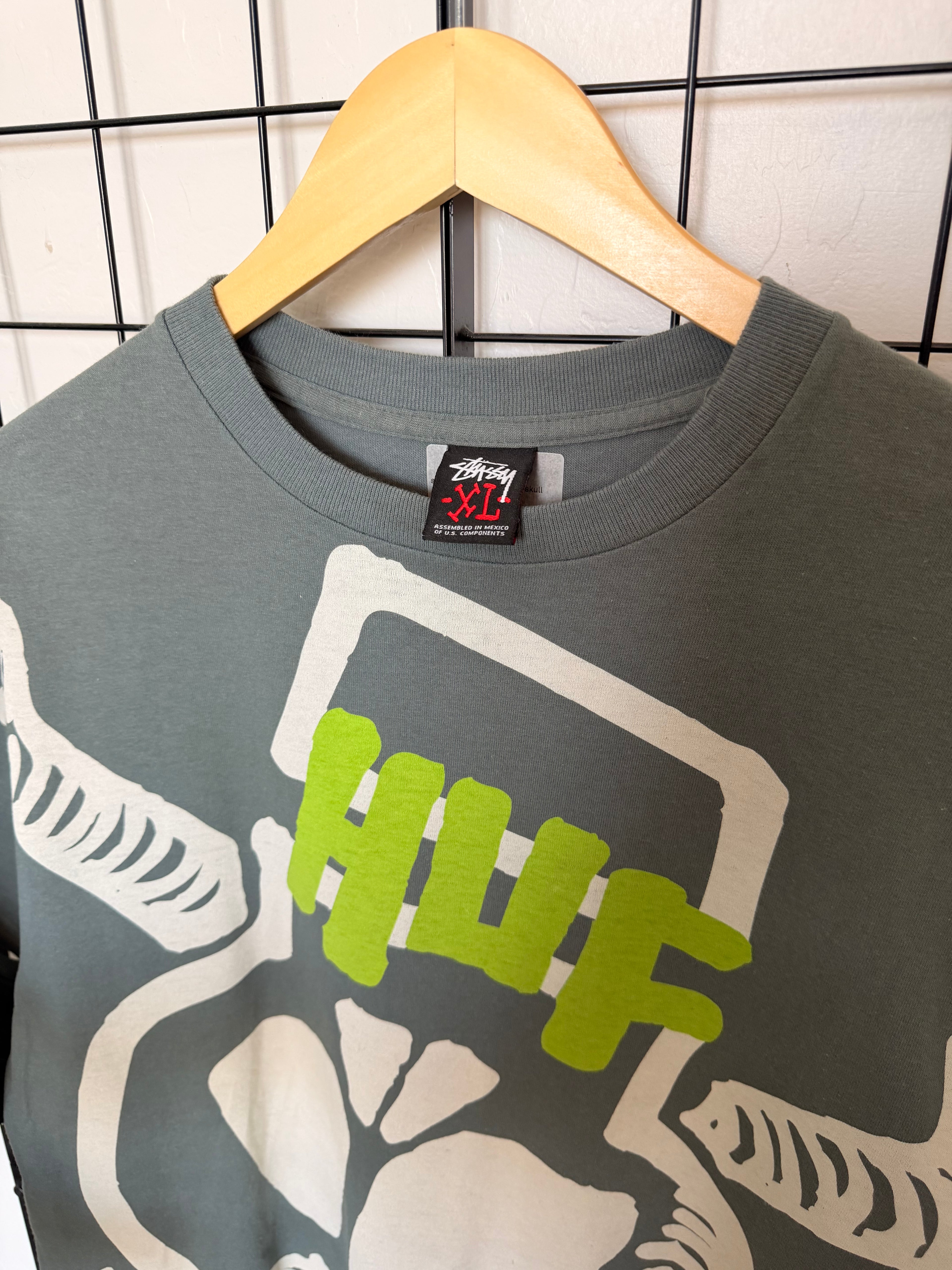 Stussy X Huf upside down skull tee - XL