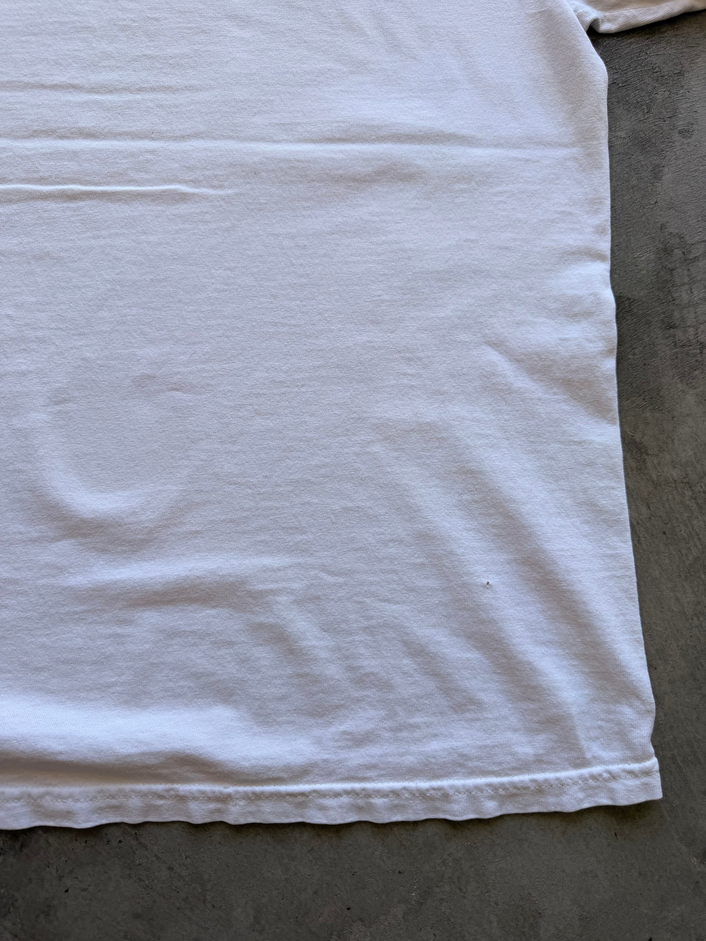Bulldog bad dog white tee - L