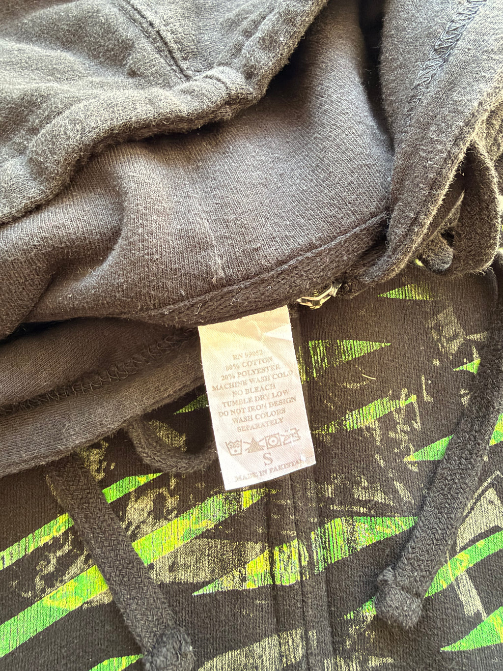 Monster Energy zip up hoodie - S