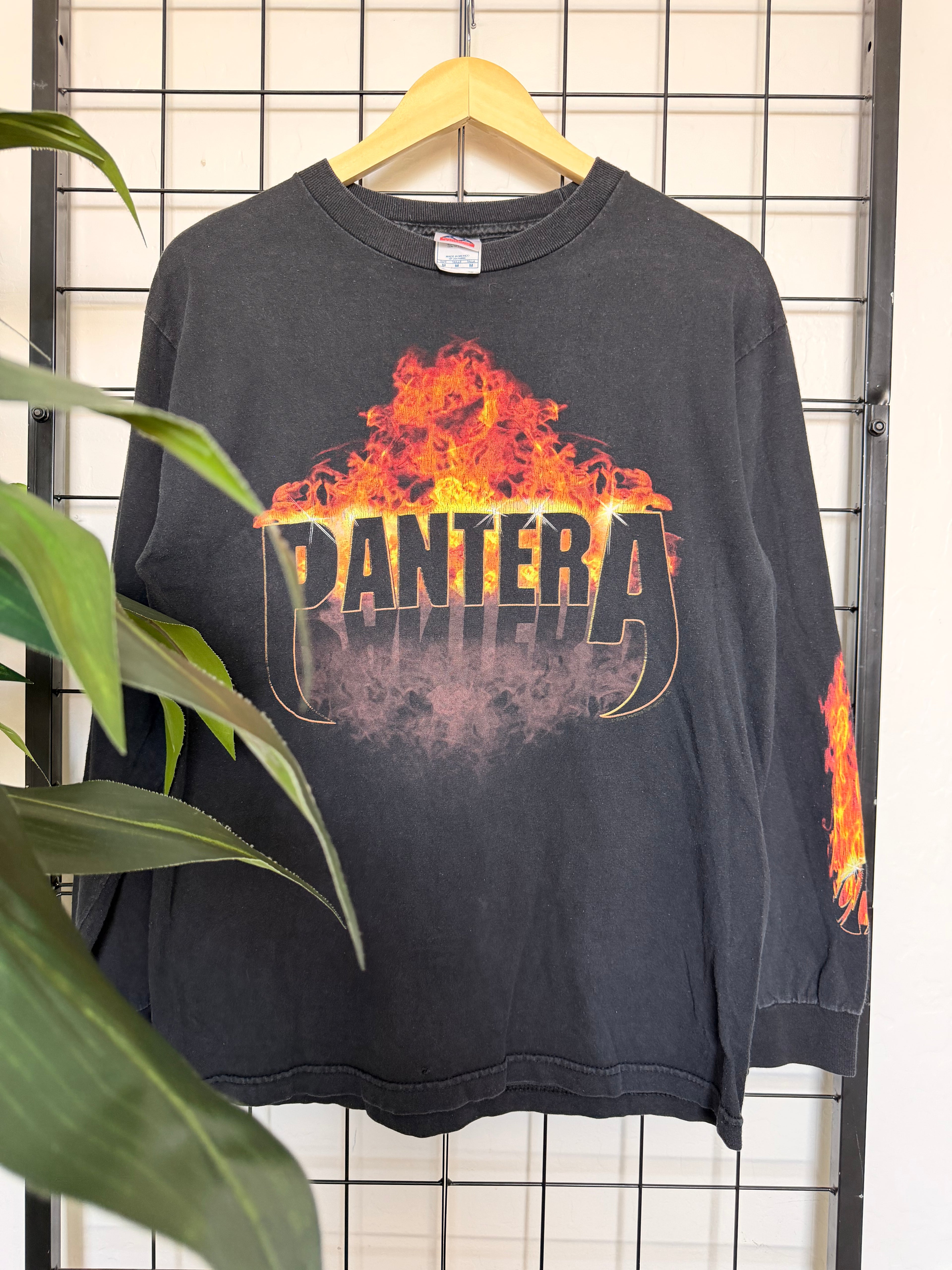Pantera vintage long sleeve band tee - M