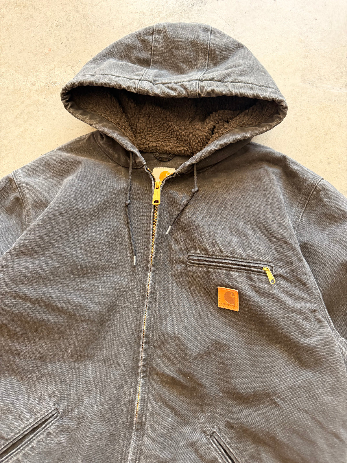 J141 black Carhartt jacket - L