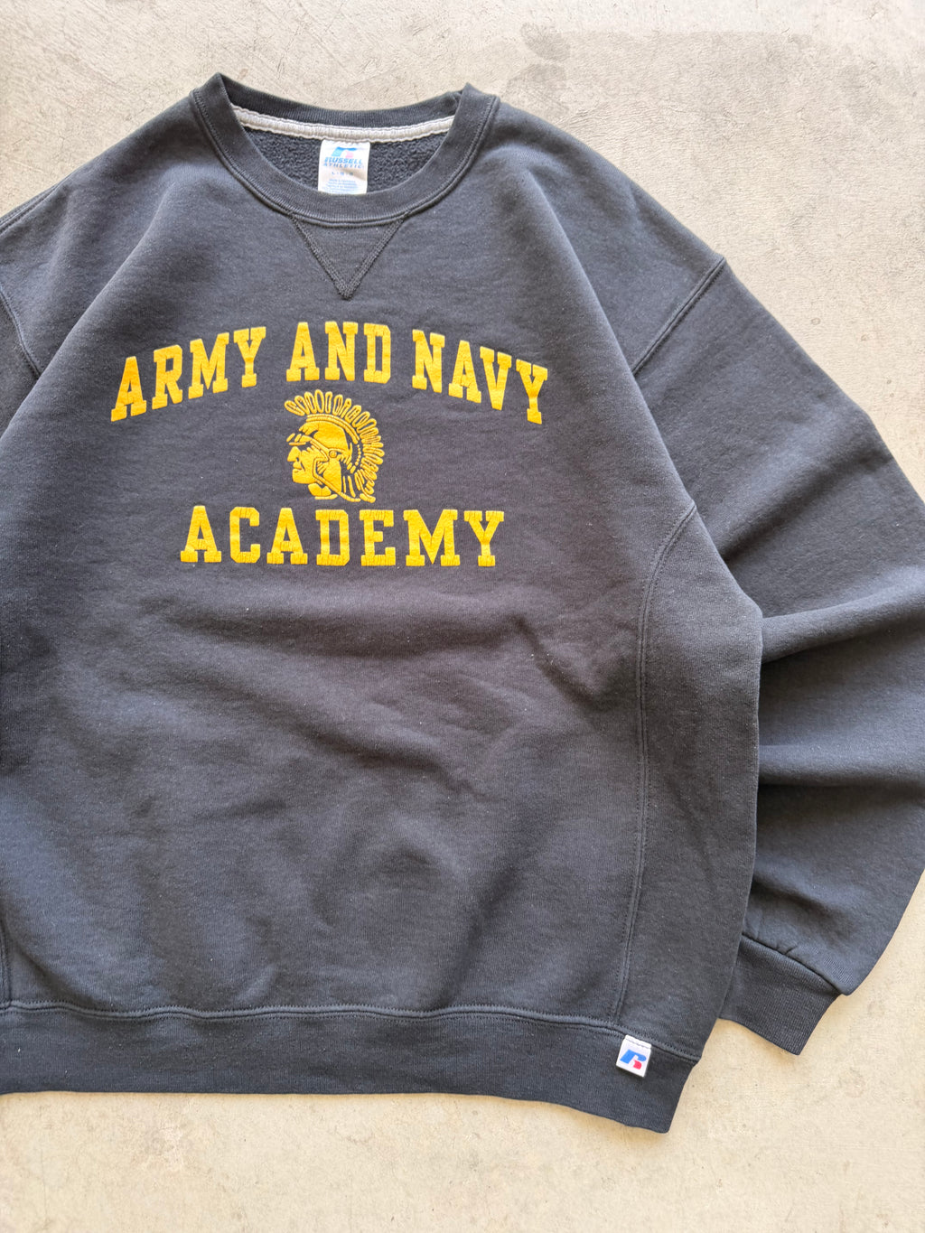 Army & Navy Academy crewneck - L