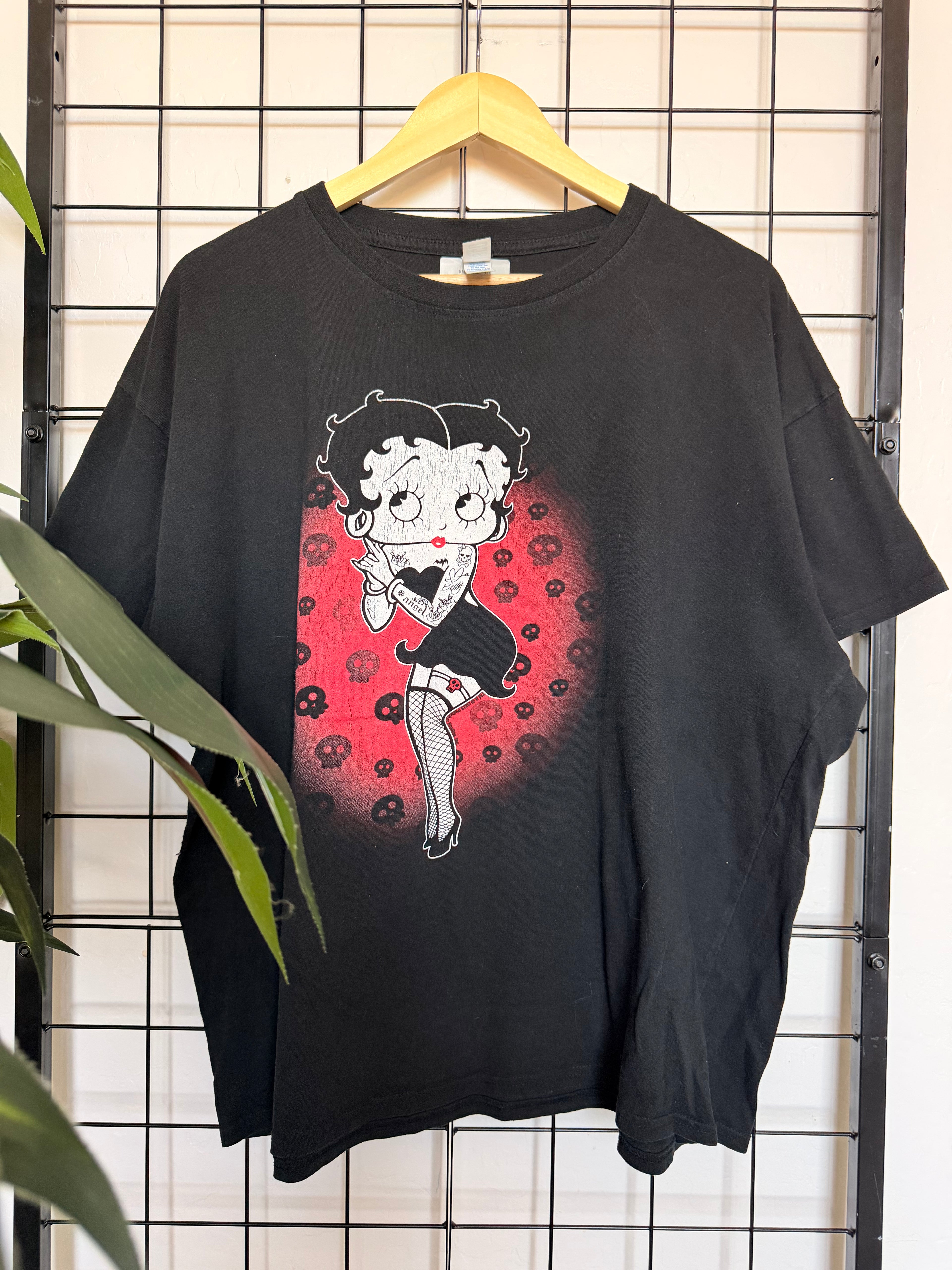 Betty Boop with tattoos black tee - XL
