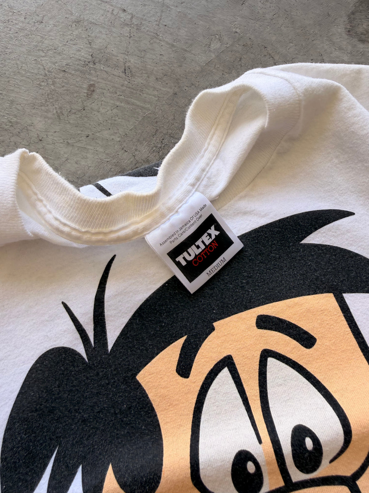 90s Fred Flintstone double sided tee - M