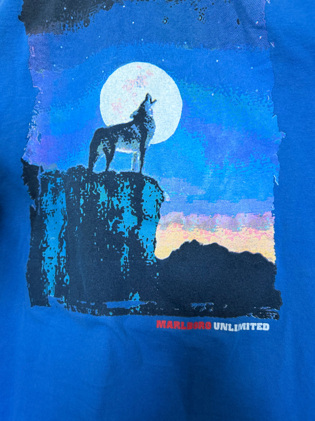 Marlboro Unlimited wolf blue pocket tee - L