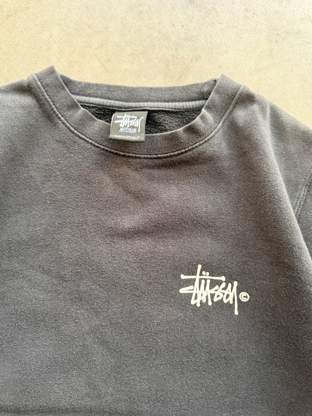 Stussy c black crewneck - M