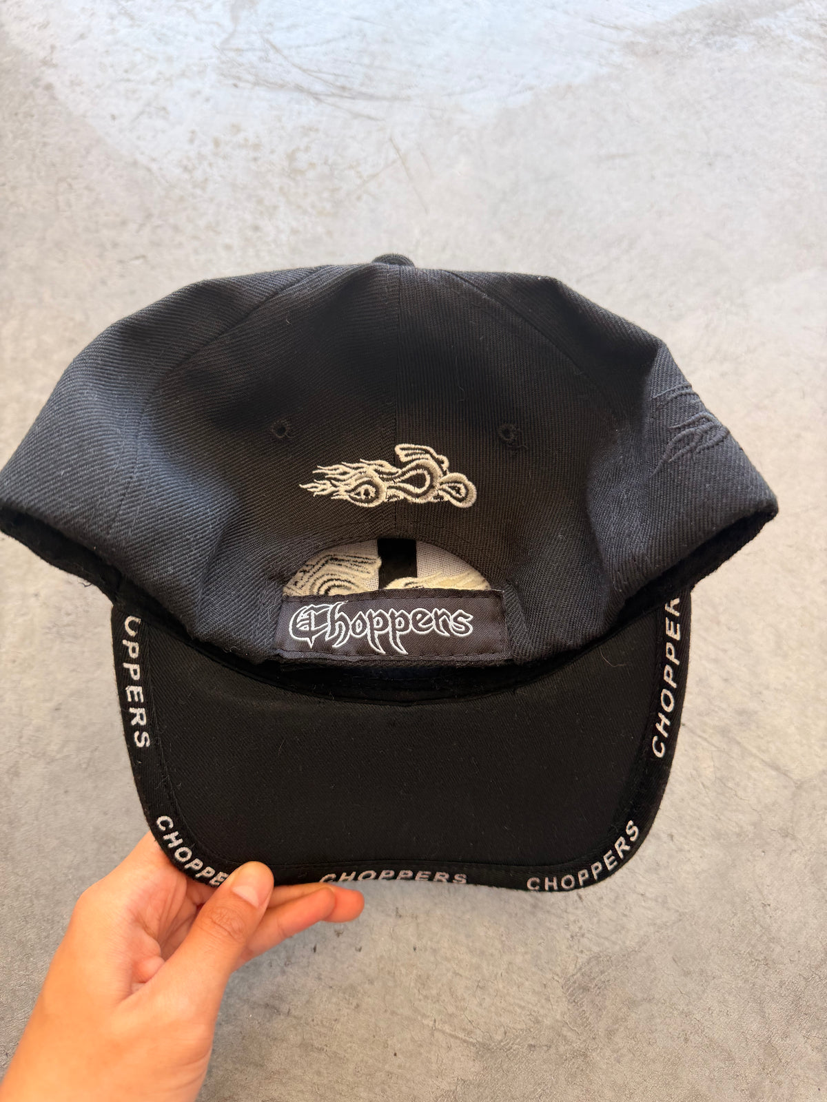 Choppers black and white hat