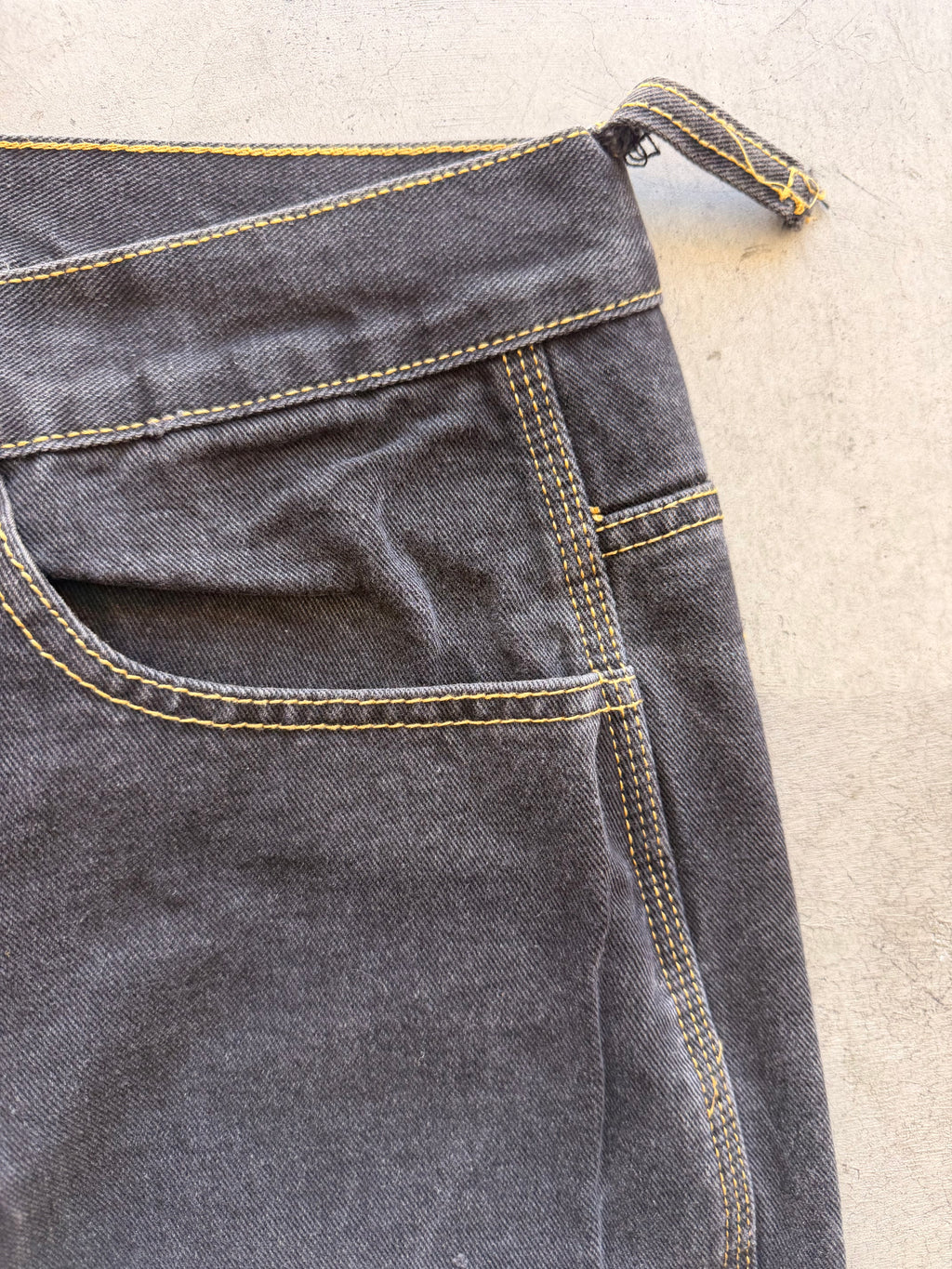 Play Bigg black y2k jeans