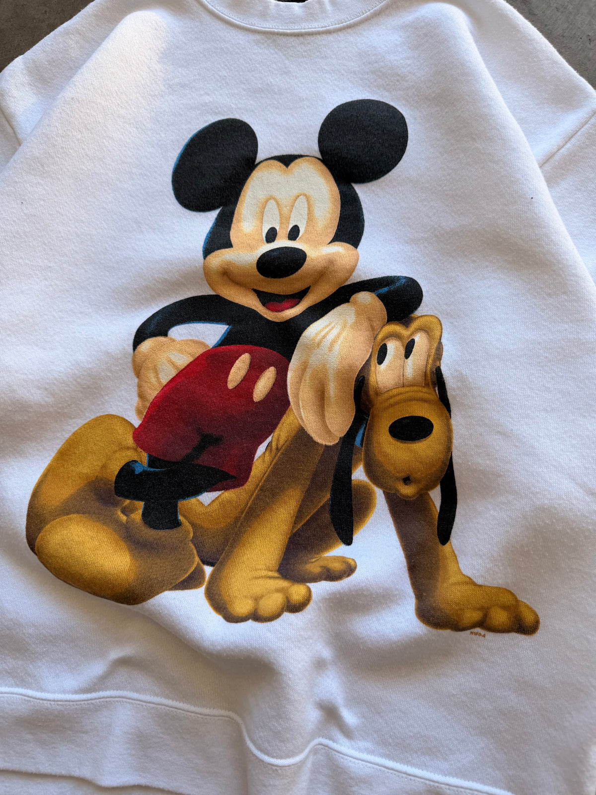 Mickey and Pluto crewneck - M