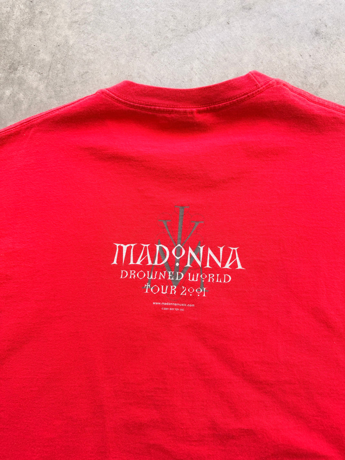 Madonna drowned world tour tee - L