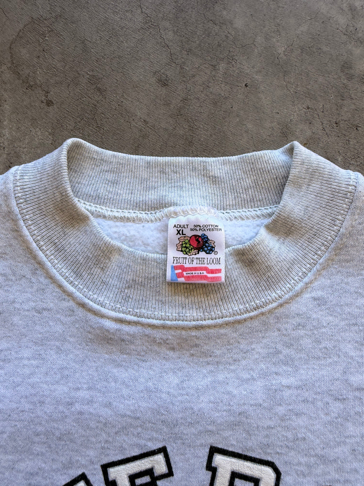 University of Hawaii crewneck - XL