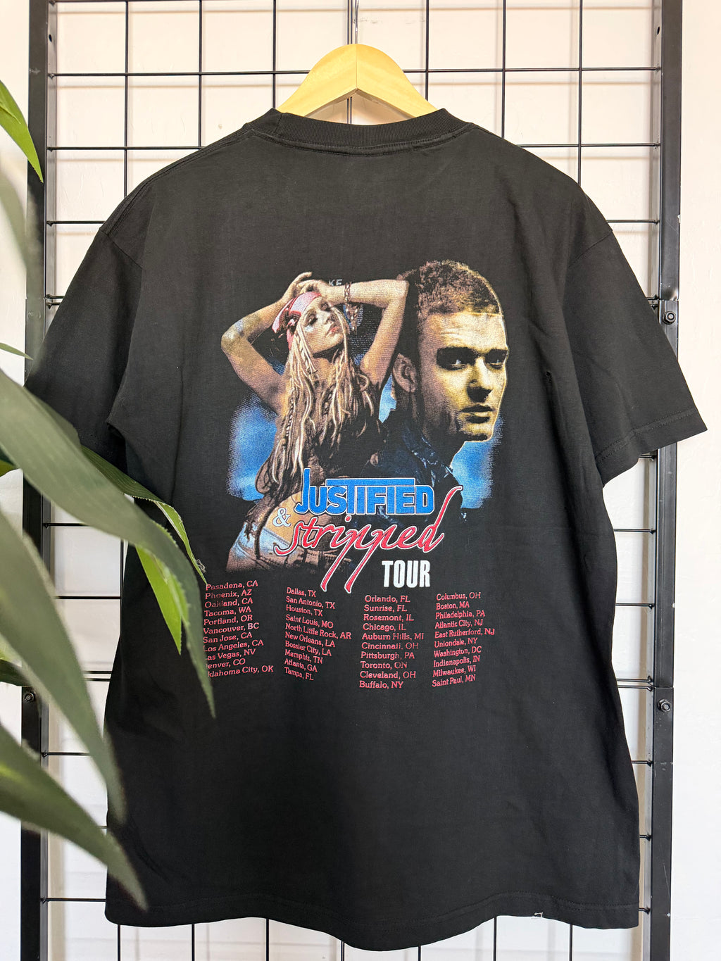 Justin & Christina black tour tee - L