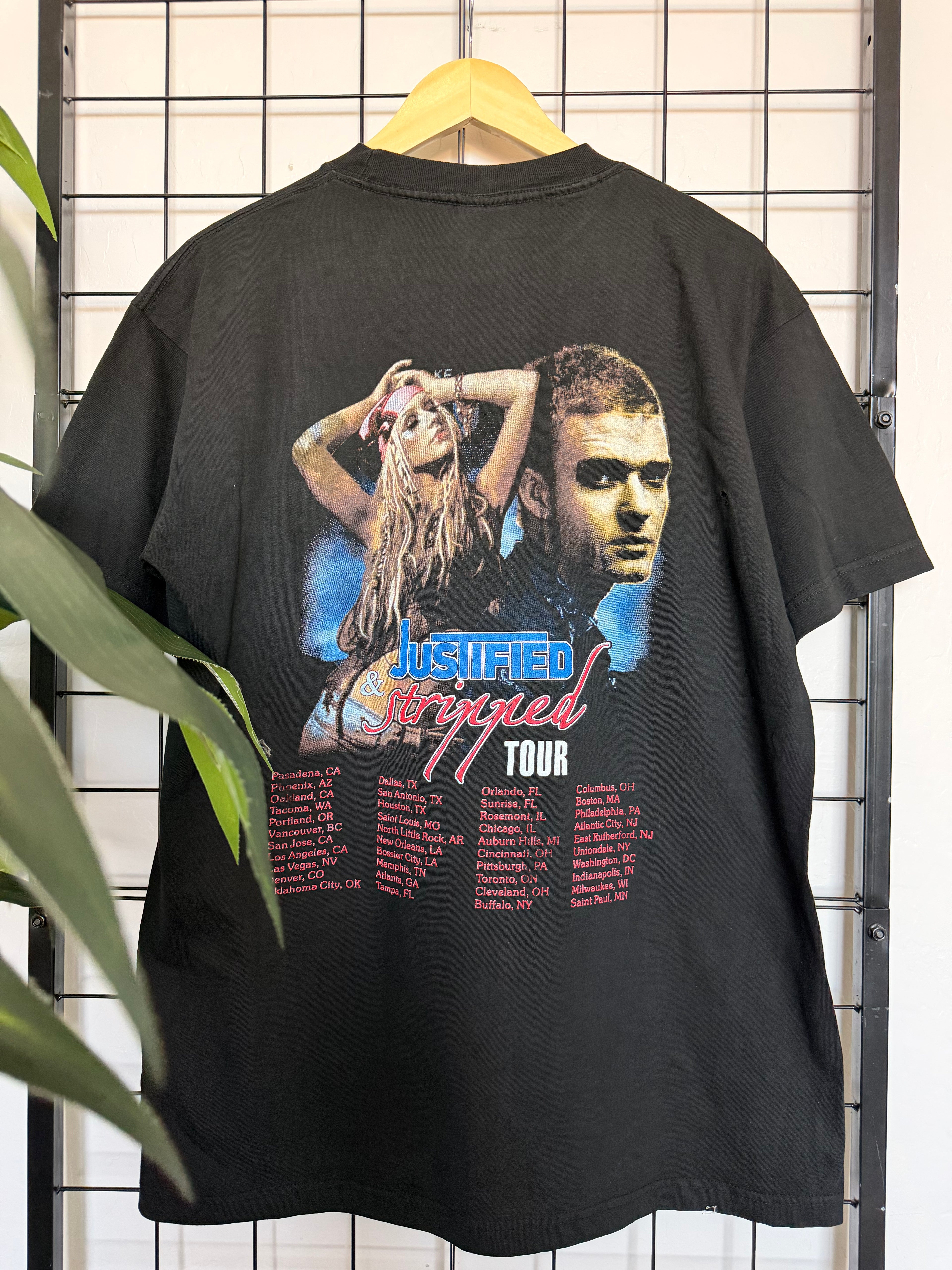 Justin & Christina black tour tee - L