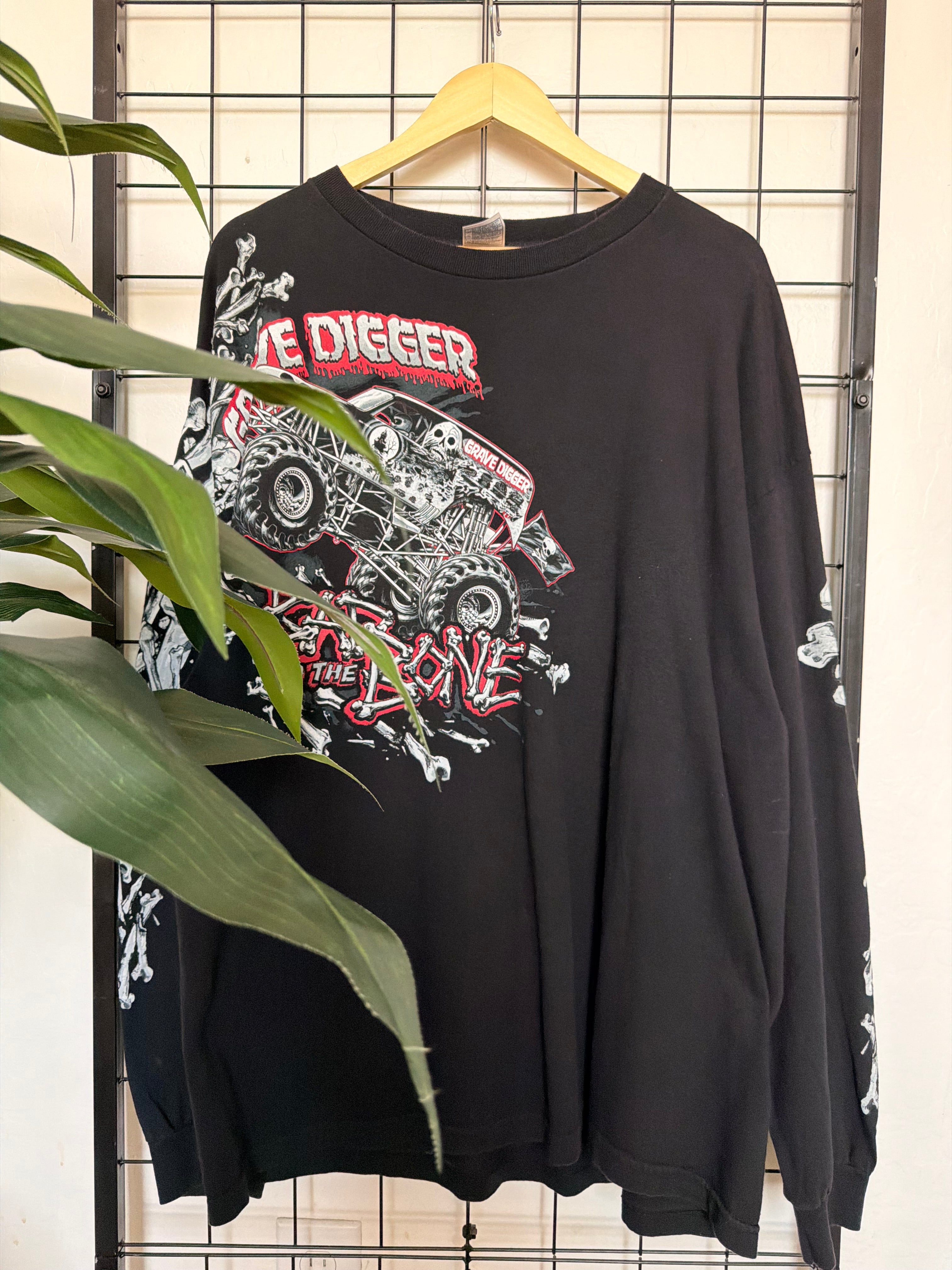 Bad to the bone Grave Digger long sleeve - 2XL
