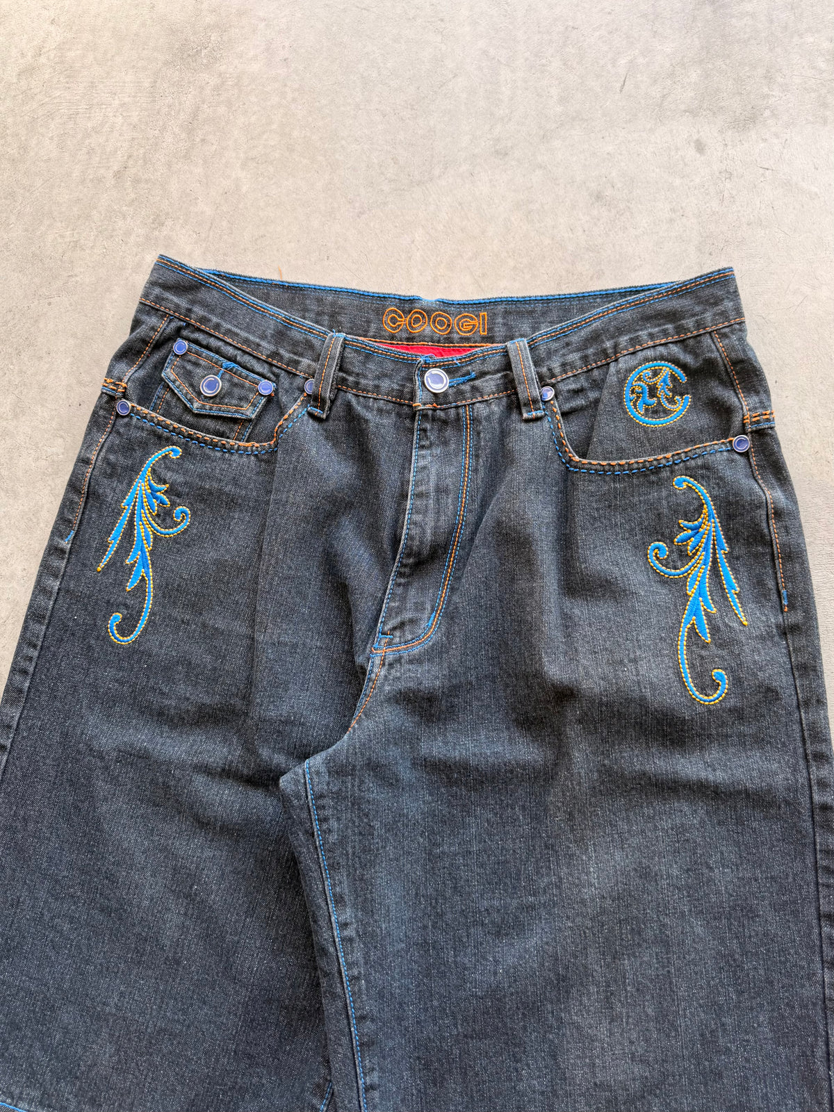 y2k Coogi blue embroidered shorts Sz 38