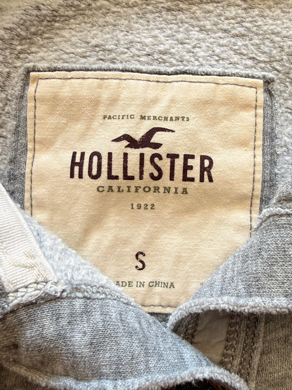 y2k Hollister grey button up - S
