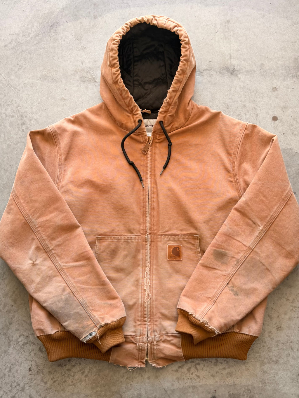 Tan distressed carhartt hooded jacket - L