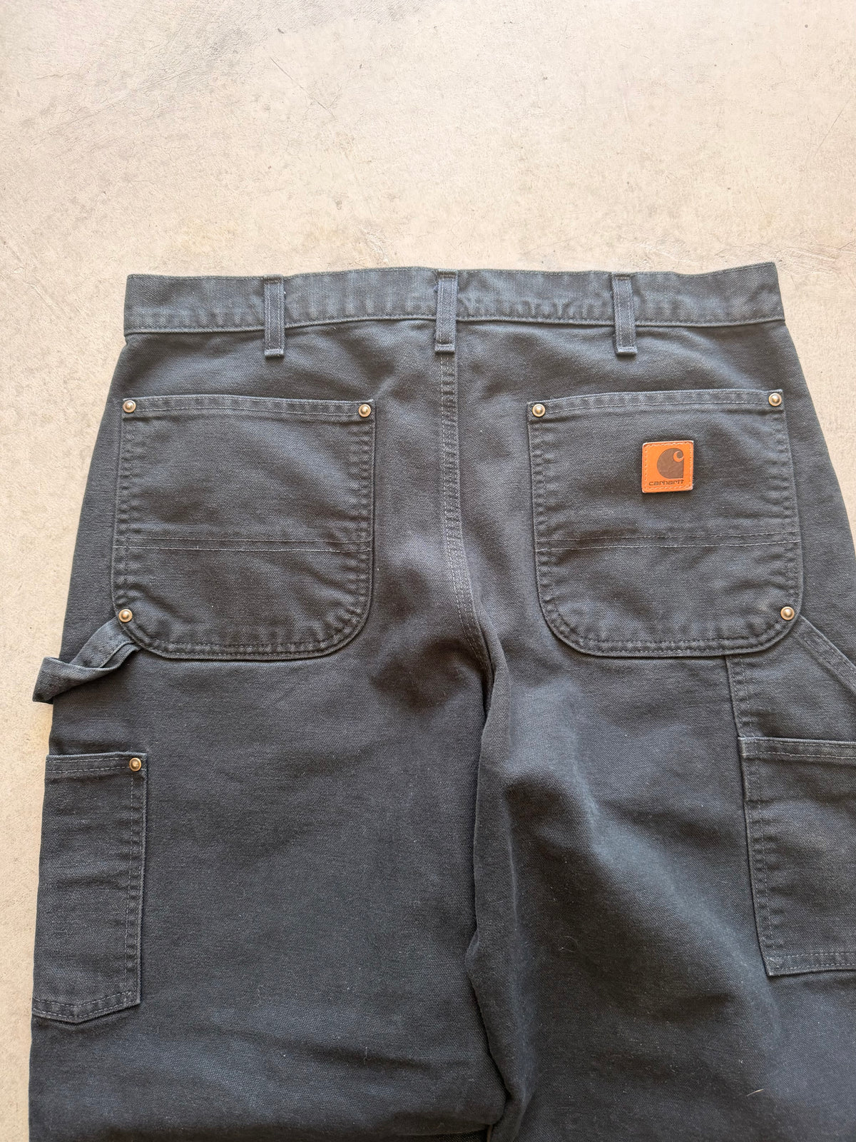 Black Carhartt double knees 34x31