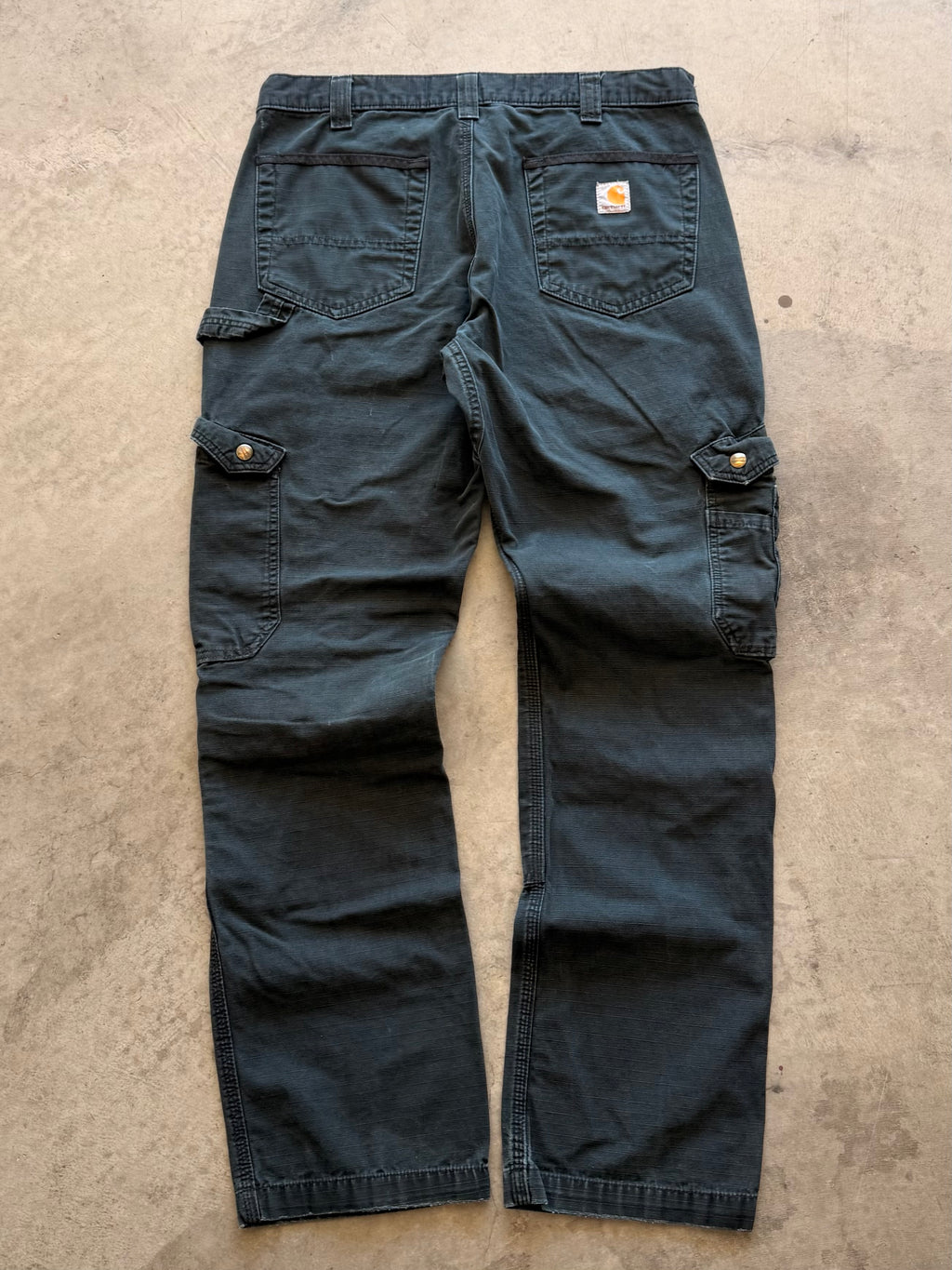 Carhartt black pants Sz 32