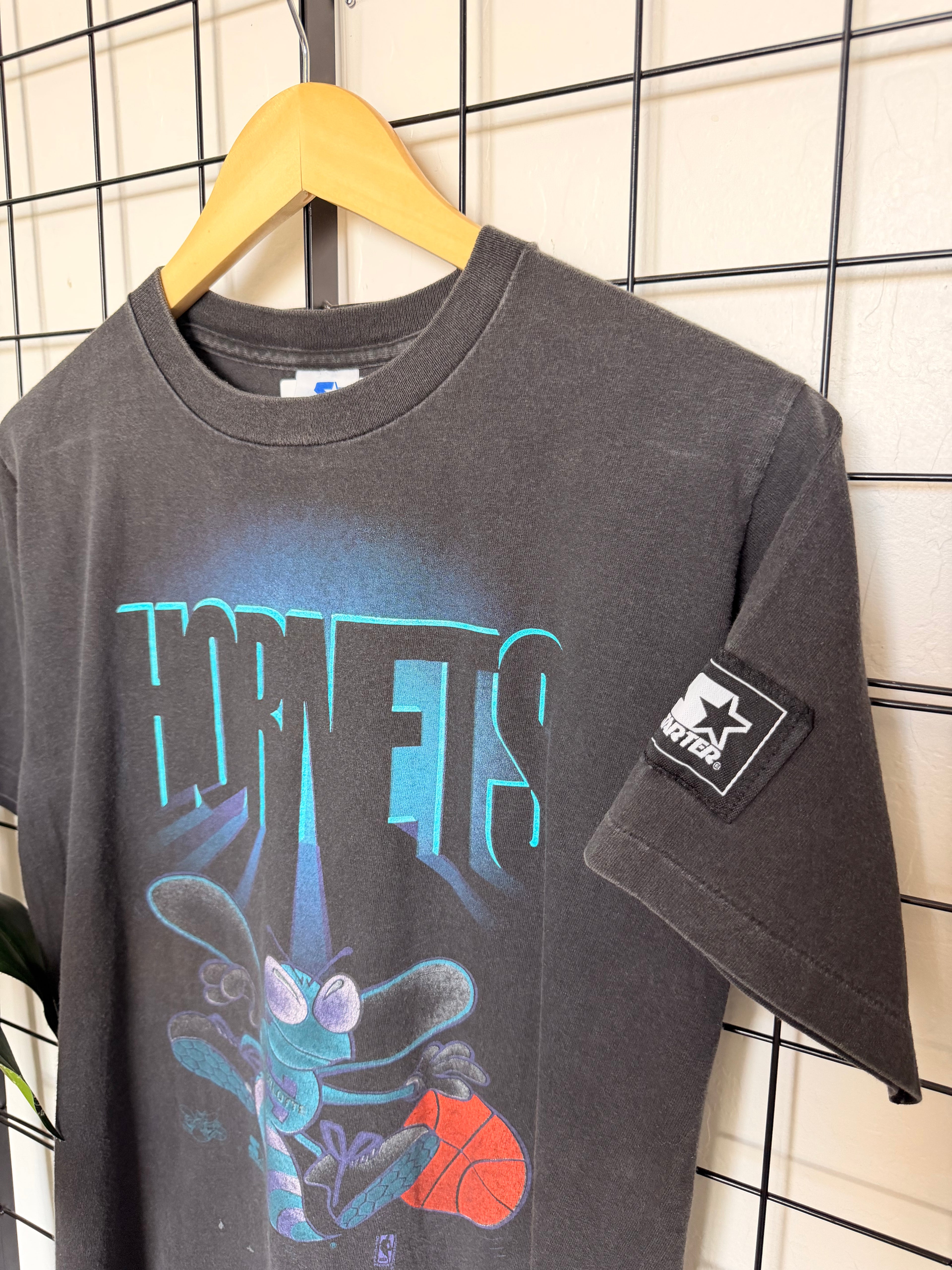 90s Charlotte Hornets Starter shadow tee - S