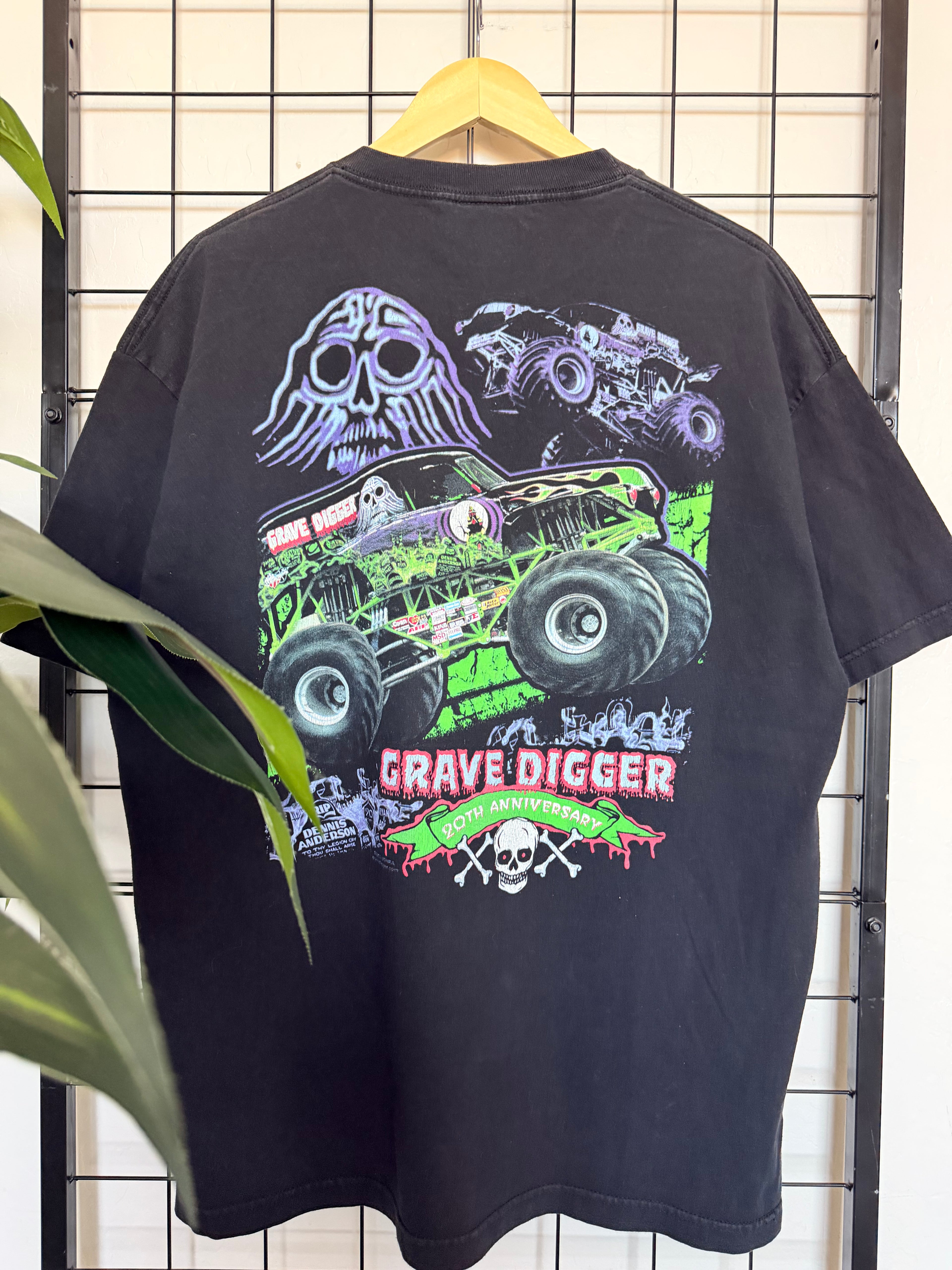 2002 Grave Digger 20th Anniversary tee - XL