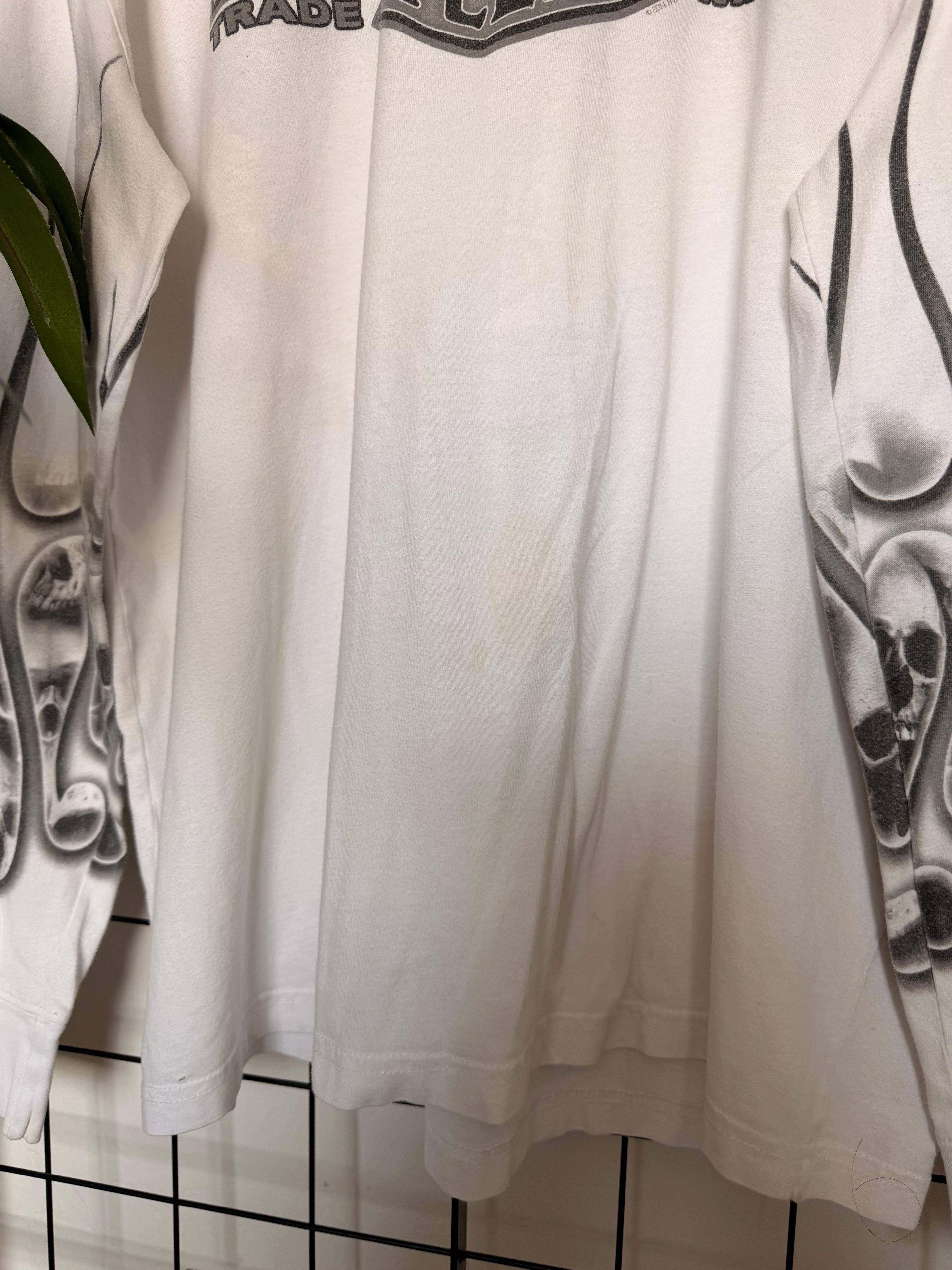 2014 Harley Davidson flame and skull long sleeve tee - XL