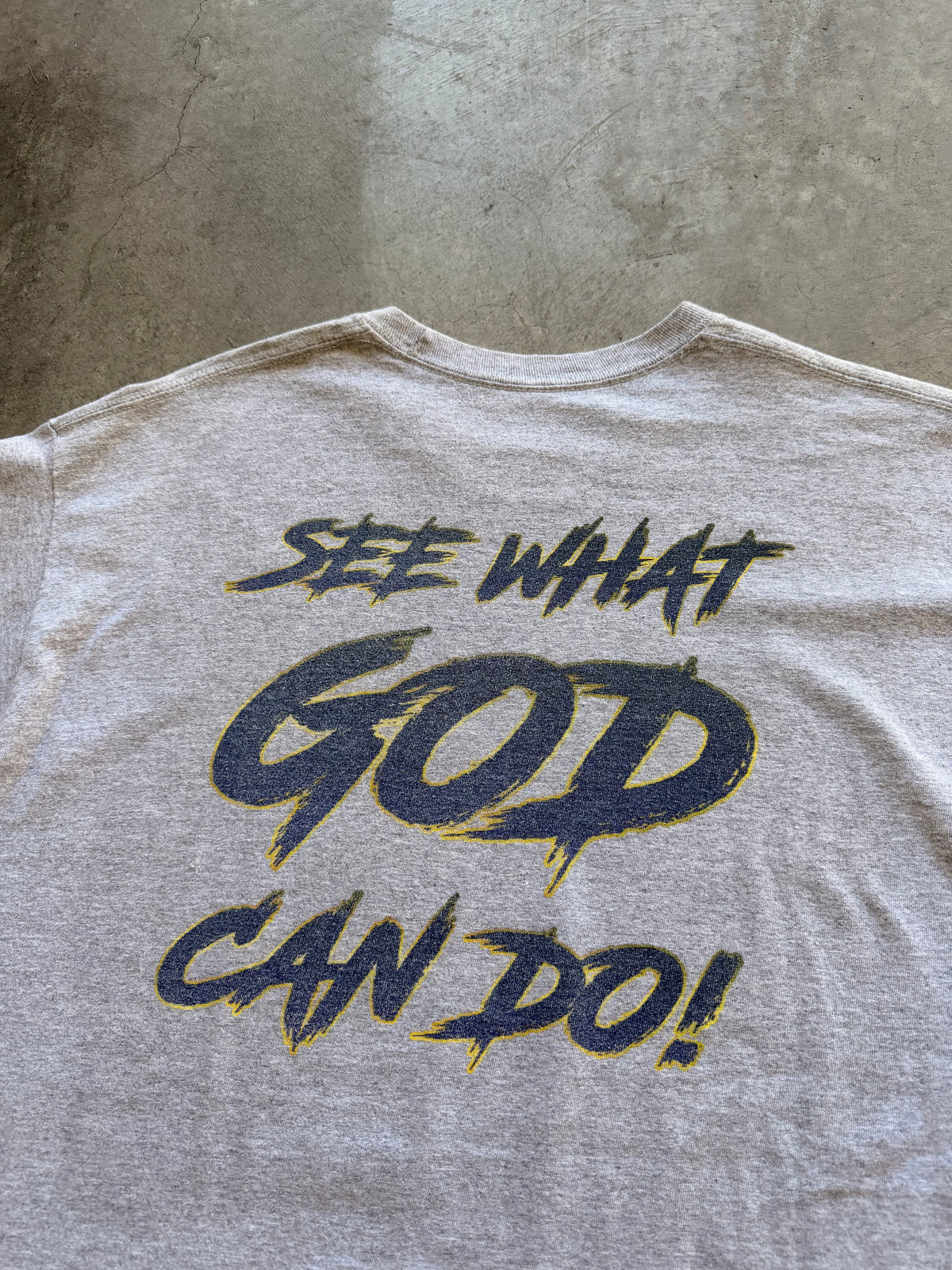 20/20 vision Jesus tee - L