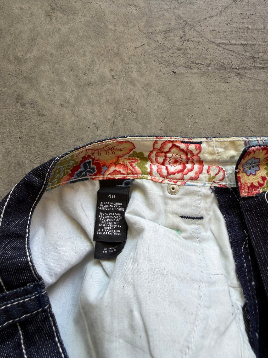 Enyce raw denim y2k jorts Sz 40