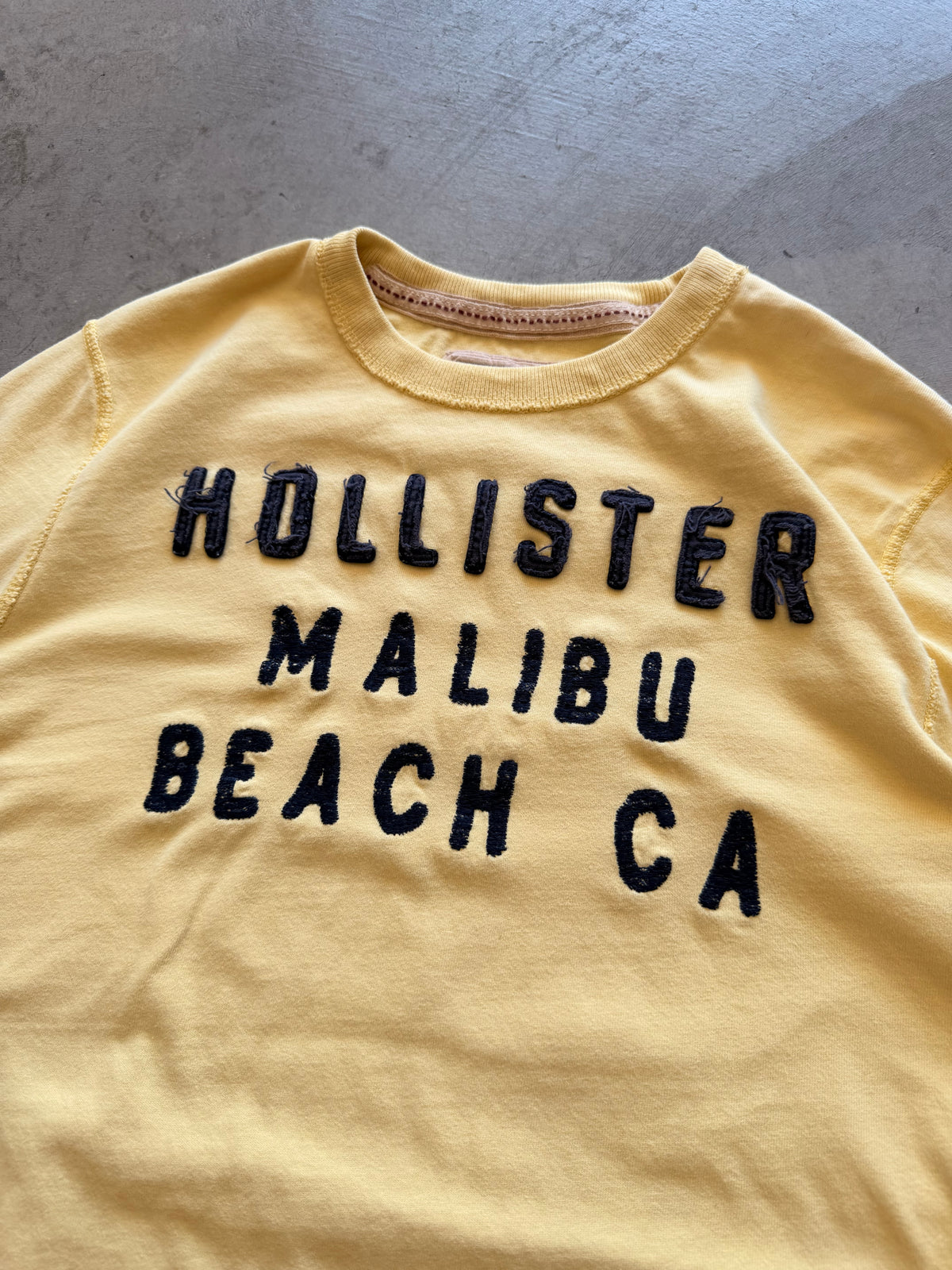 Hollister yellow long sleeve - M