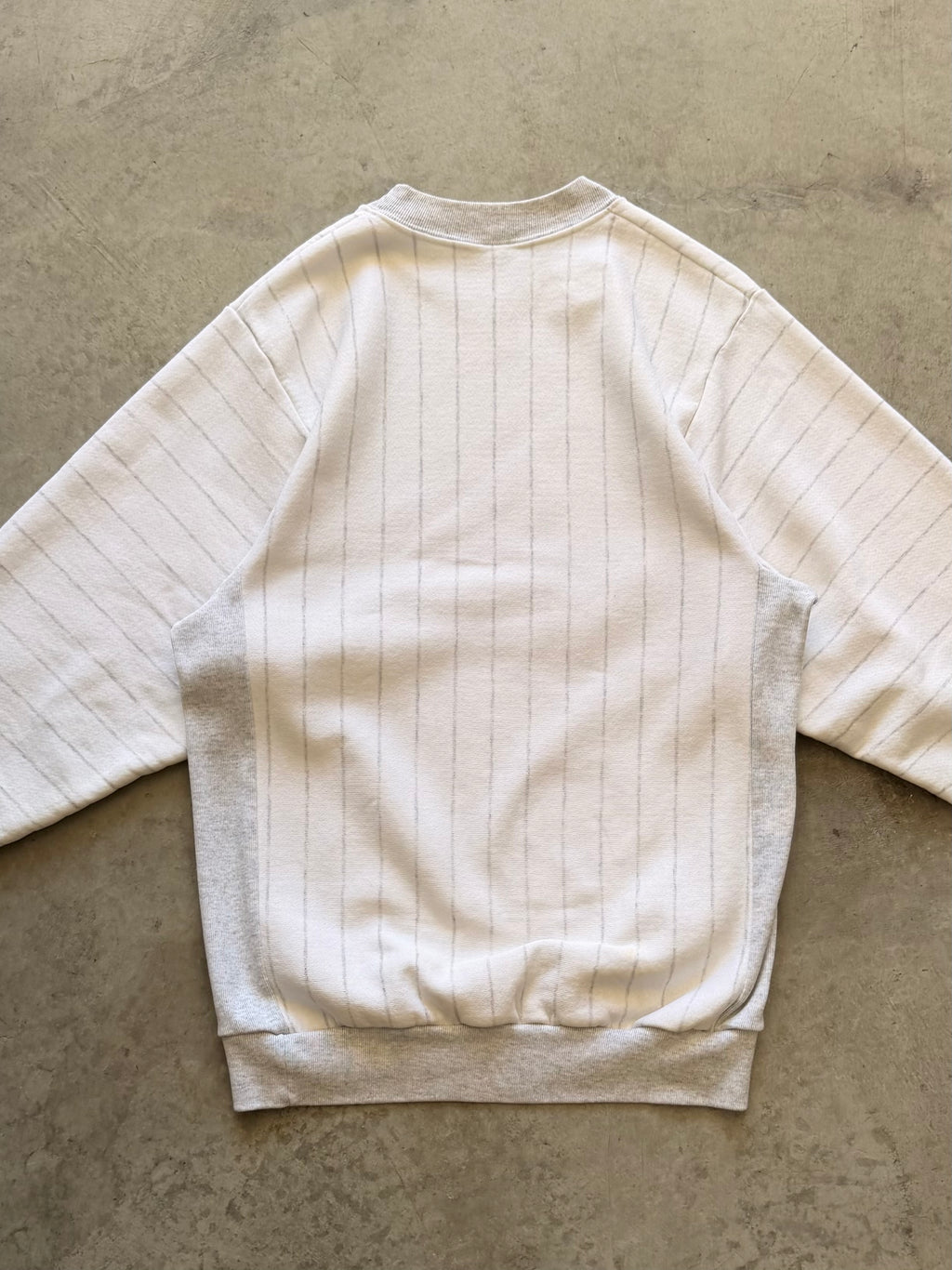 UNLV pinstriped crewneck - M