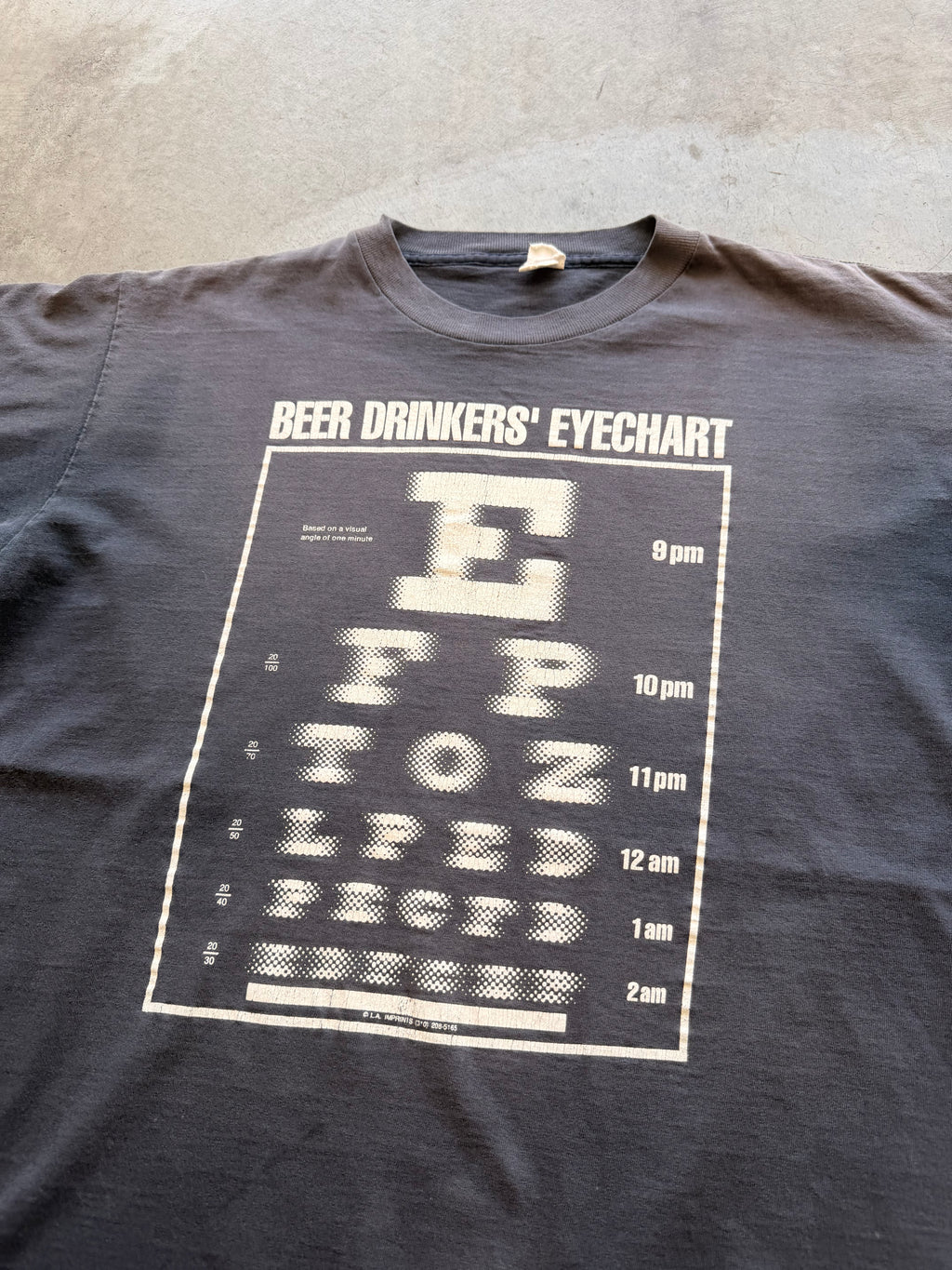Beer drinker's eyesight faded tee - L