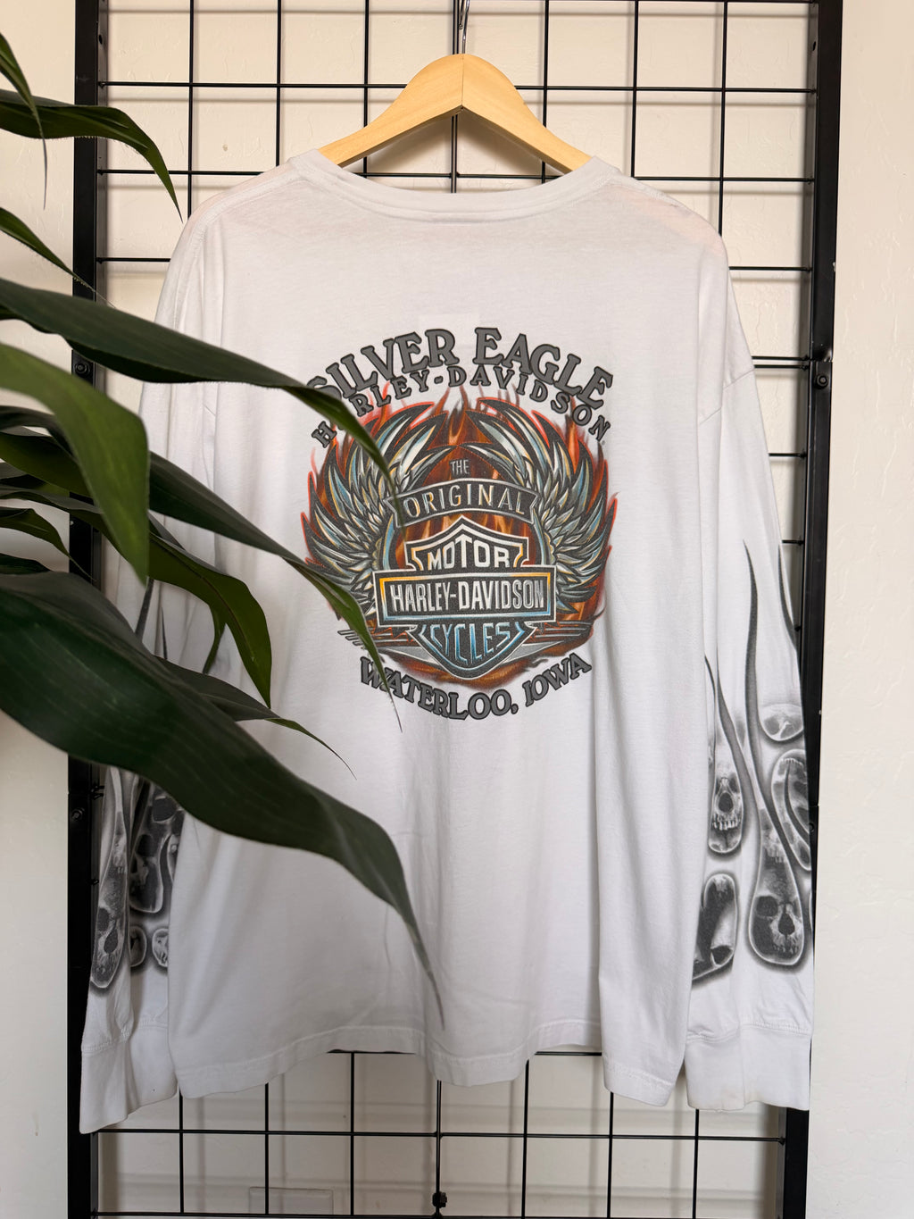 2014 Harley Davidson flame and skull long sleeve tee - XL