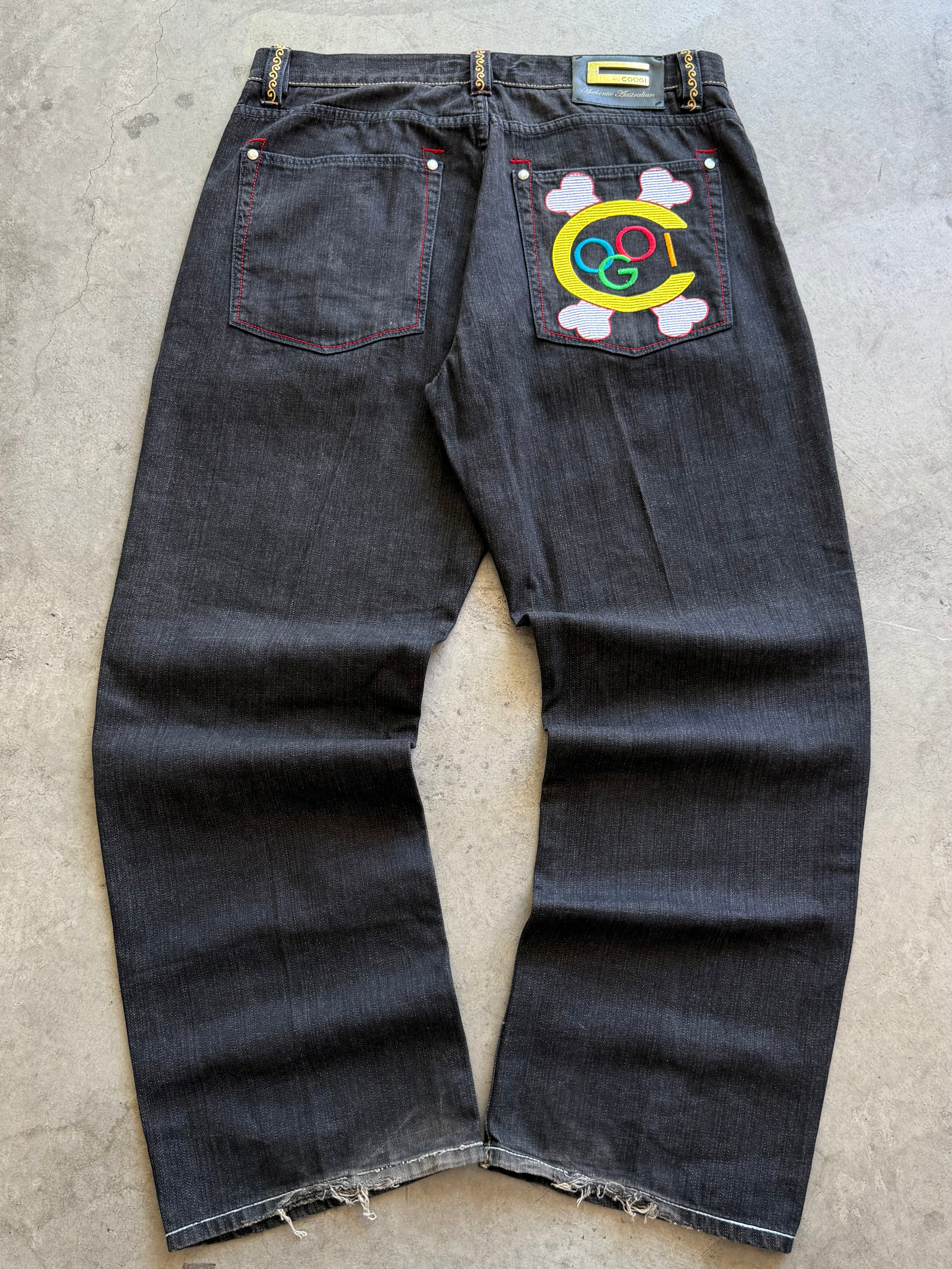 Coogi black jeans Sz 37