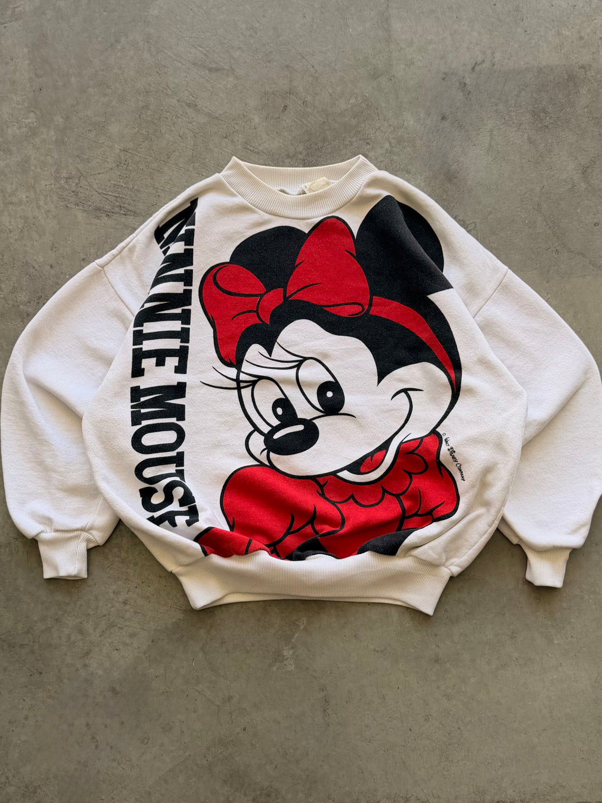 Minnie Mouse white crewneck - M